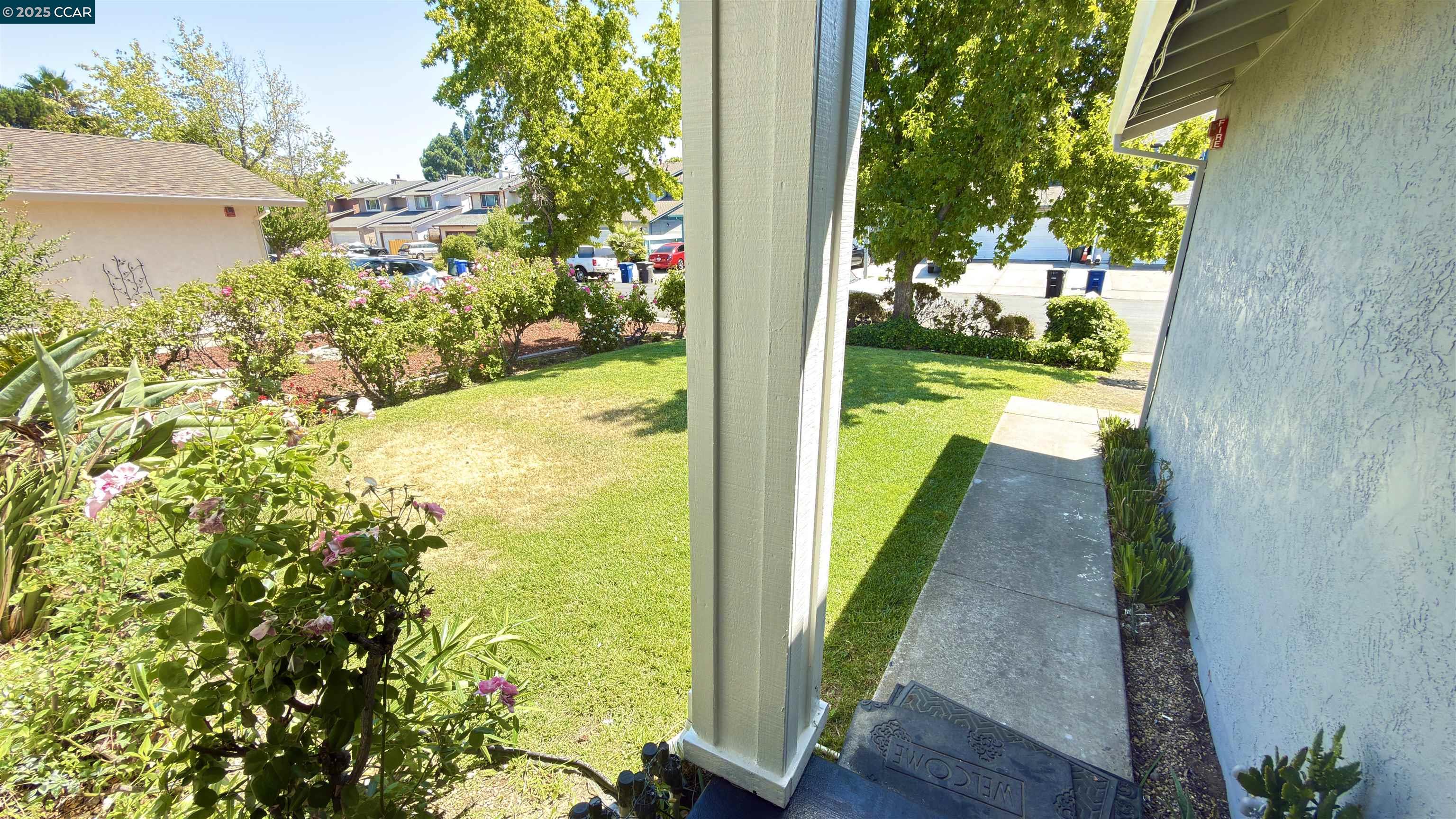 Detail Gallery Image 6 of 30 For 1865 Premier Pl, Concord,  CA 94520 - 3 Beds | 2 Baths