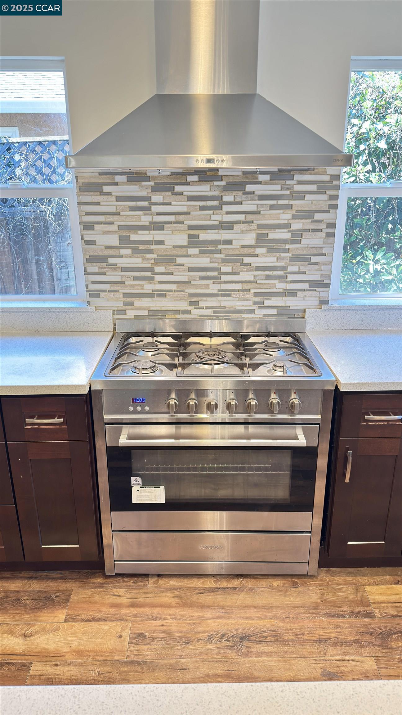 Detail Gallery Image 9 of 30 For 1865 Premier Pl, Concord,  CA 94520 - 3 Beds | 2 Baths
