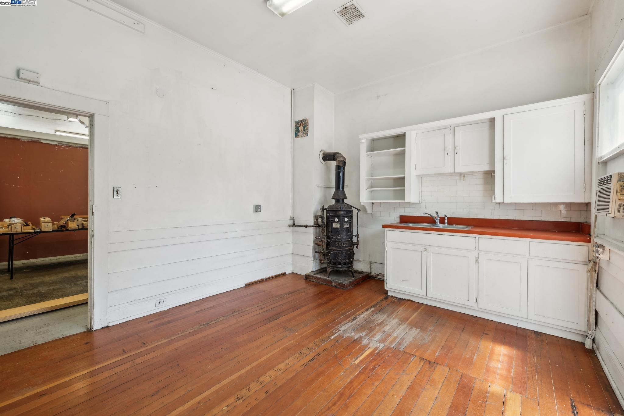 Detail Gallery Image 20 of 42 For 2500 Market Street, Oakland,  CA 94607 - – Beds | – Baths