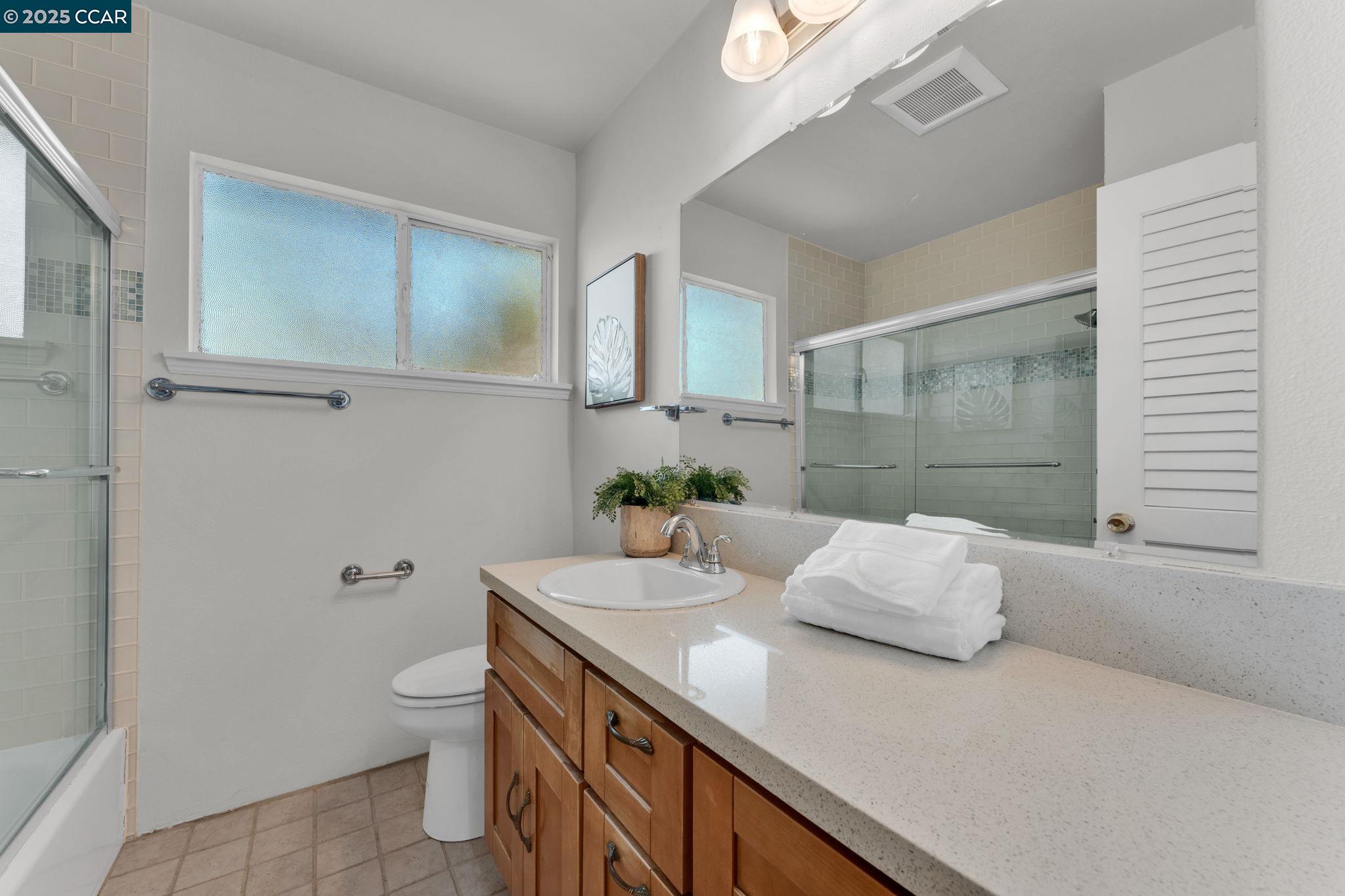 Detail Gallery Image 19 of 36 For 1540 Brentwood Court, Walnut Creek,  CA 94595 - 3 Beds | 1/1 Baths
