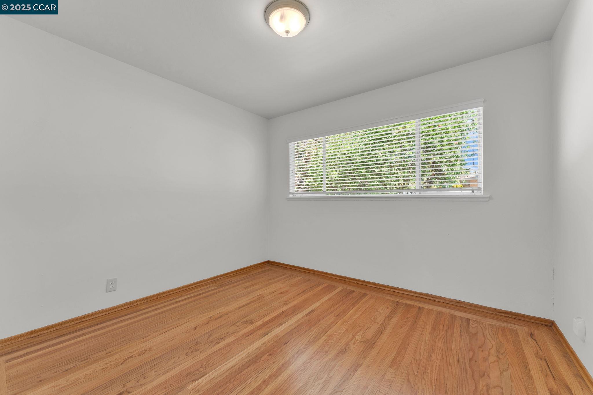 Detail Gallery Image 24 of 36 For 1540 Brentwood Court, Walnut Creek,  CA 94595 - 3 Beds | 1/1 Baths