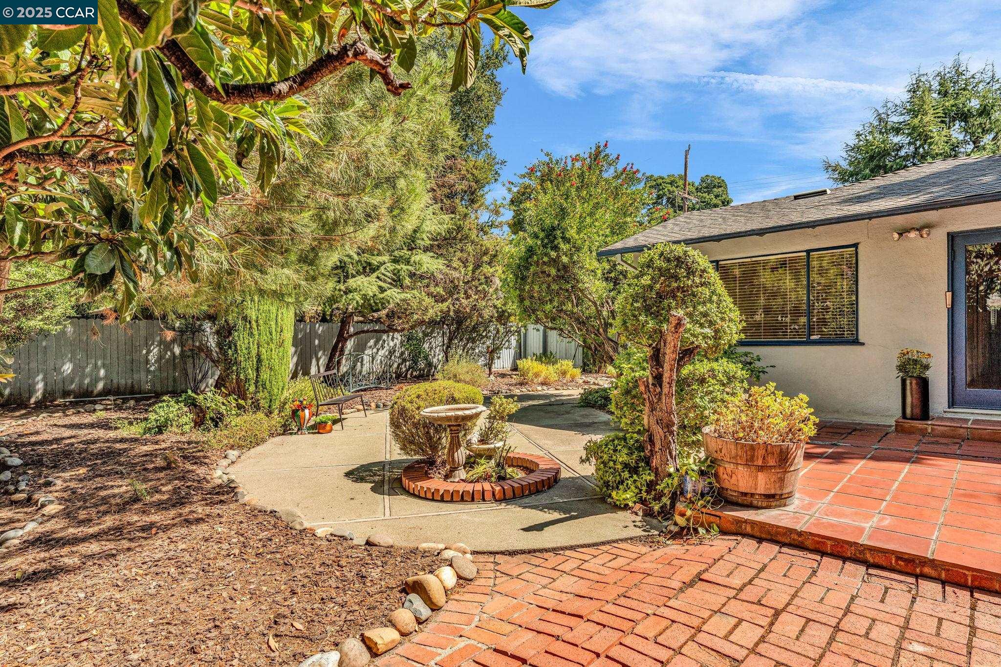 Detail Gallery Image 32 of 39 For 1540 Brentwood Court, Walnut Creek,  CA 94595 - 3 Beds | 1/1 Baths