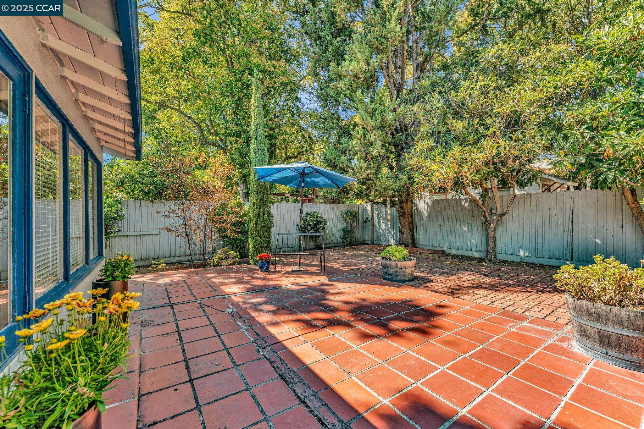 Detail Gallery Image 35 of 36 For 1540 Brentwood Court, Walnut Creek,  CA 94595 - 3 Beds | 1/1 Baths