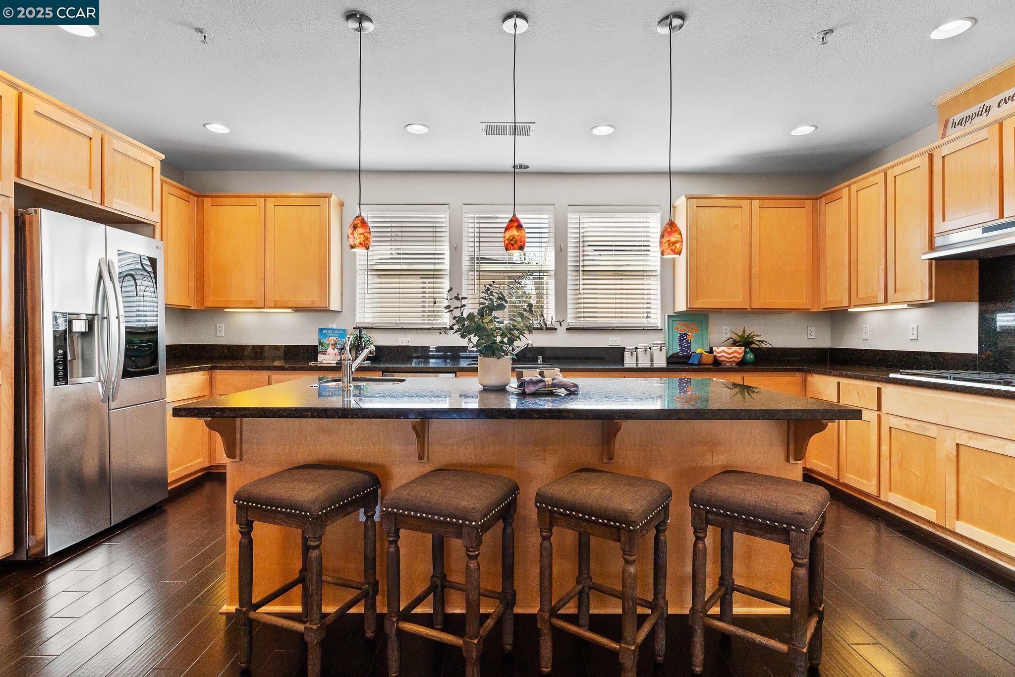 Detail Gallery Image 1 of 59 For 239 Marina Village Rd, Benicia,  CA 94510 - 4 Beds | 2/1 Baths
