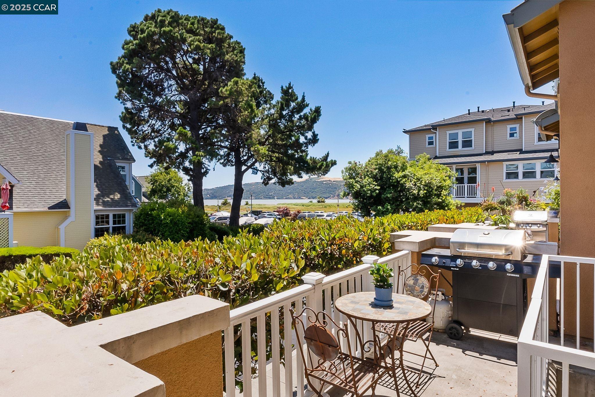 Detail Gallery Image 49 of 59 For 239 Marina Village Rd, Benicia,  CA 94510 - 4 Beds | 2/1 Baths