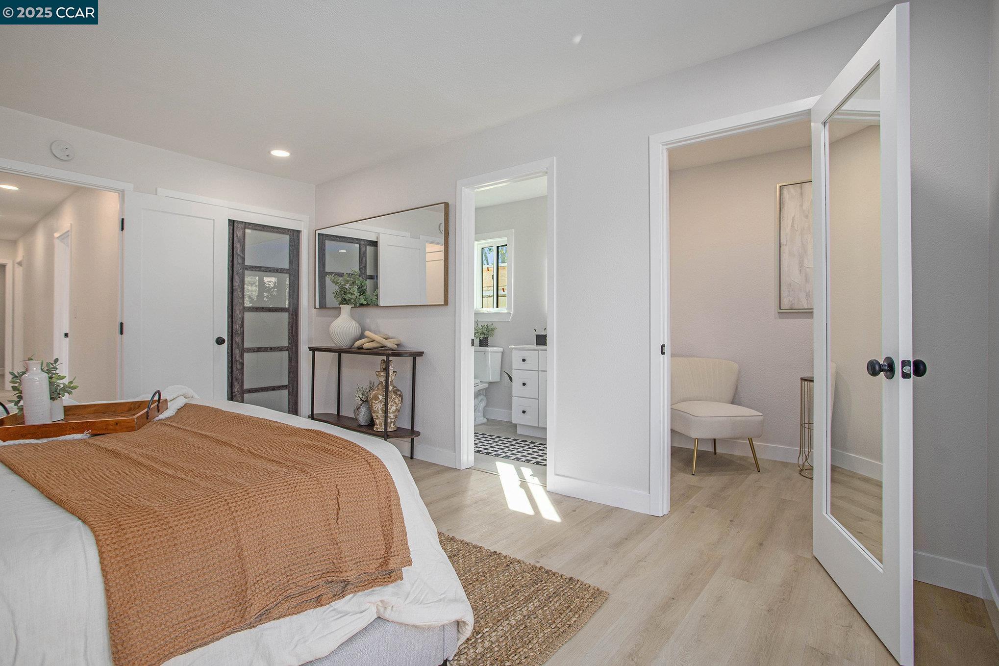 Detail Gallery Image 16 of 28 For 1835 Carriage Dr, Walnut Creek,  CA 94598 - 4 Beds | 2 Baths