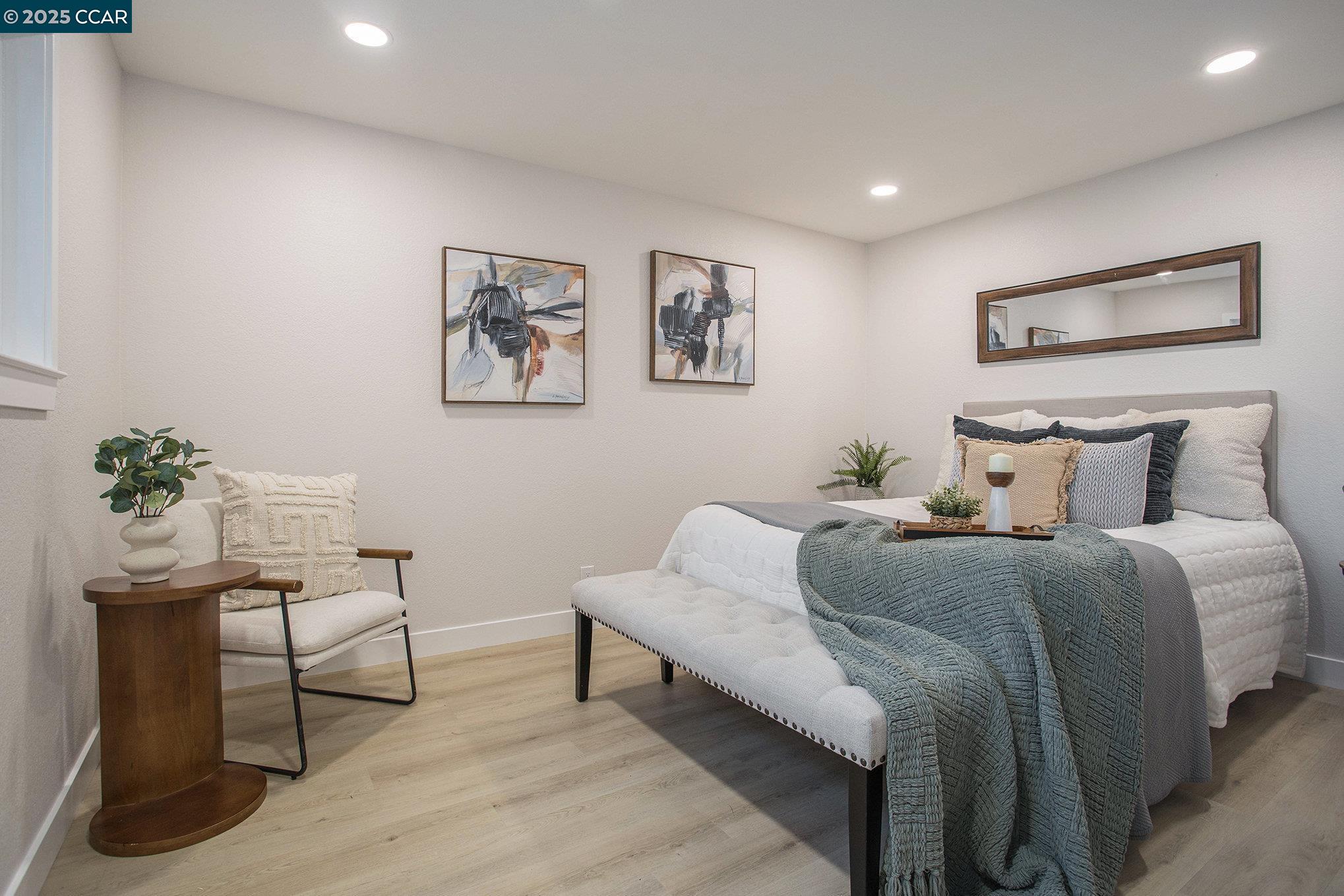 Detail Gallery Image 19 of 28 For 1835 Carriage Dr, Walnut Creek,  CA 94598 - 4 Beds | 2 Baths