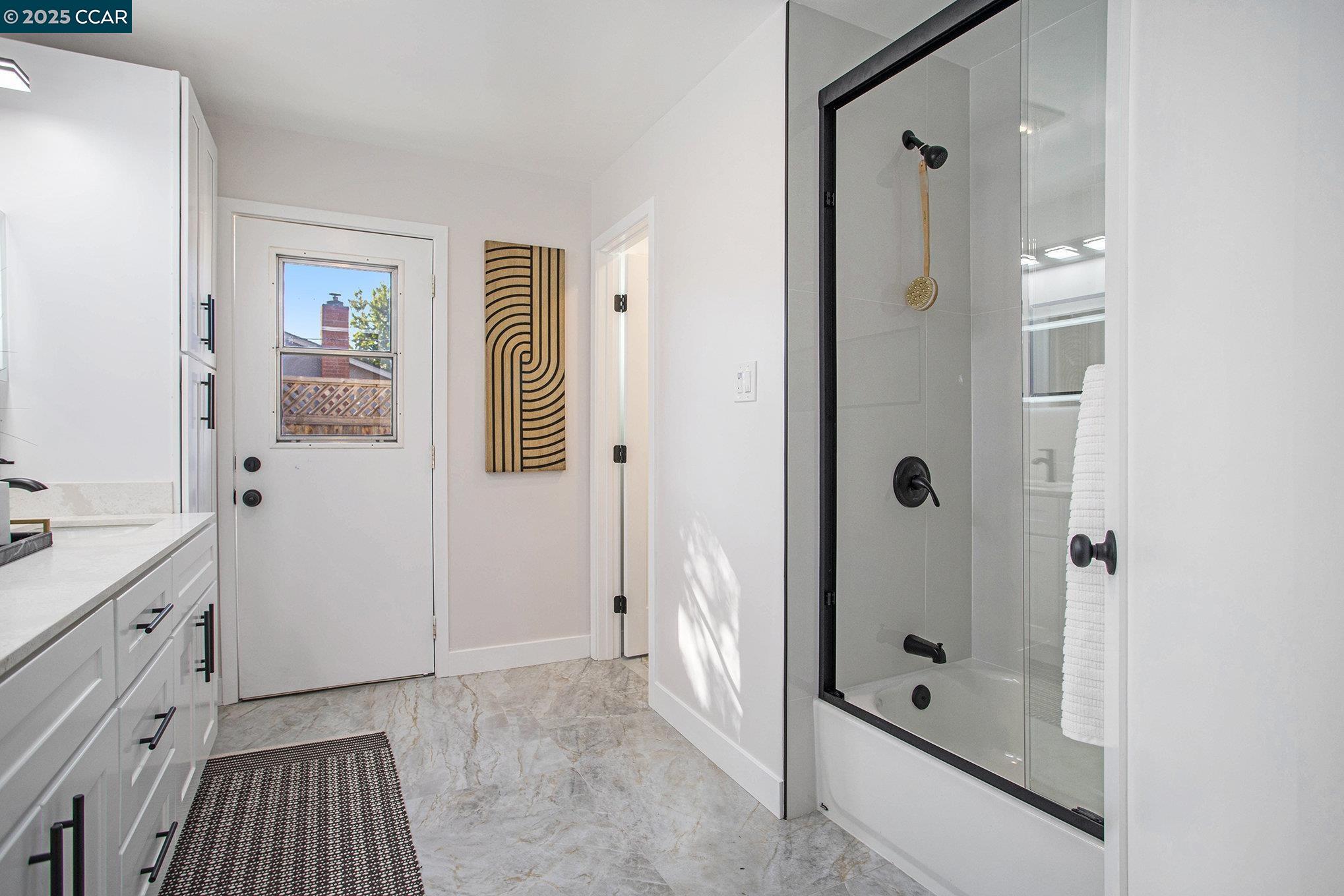 Detail Gallery Image 22 of 28 For 1835 Carriage Dr, Walnut Creek,  CA 94598 - 4 Beds | 2 Baths