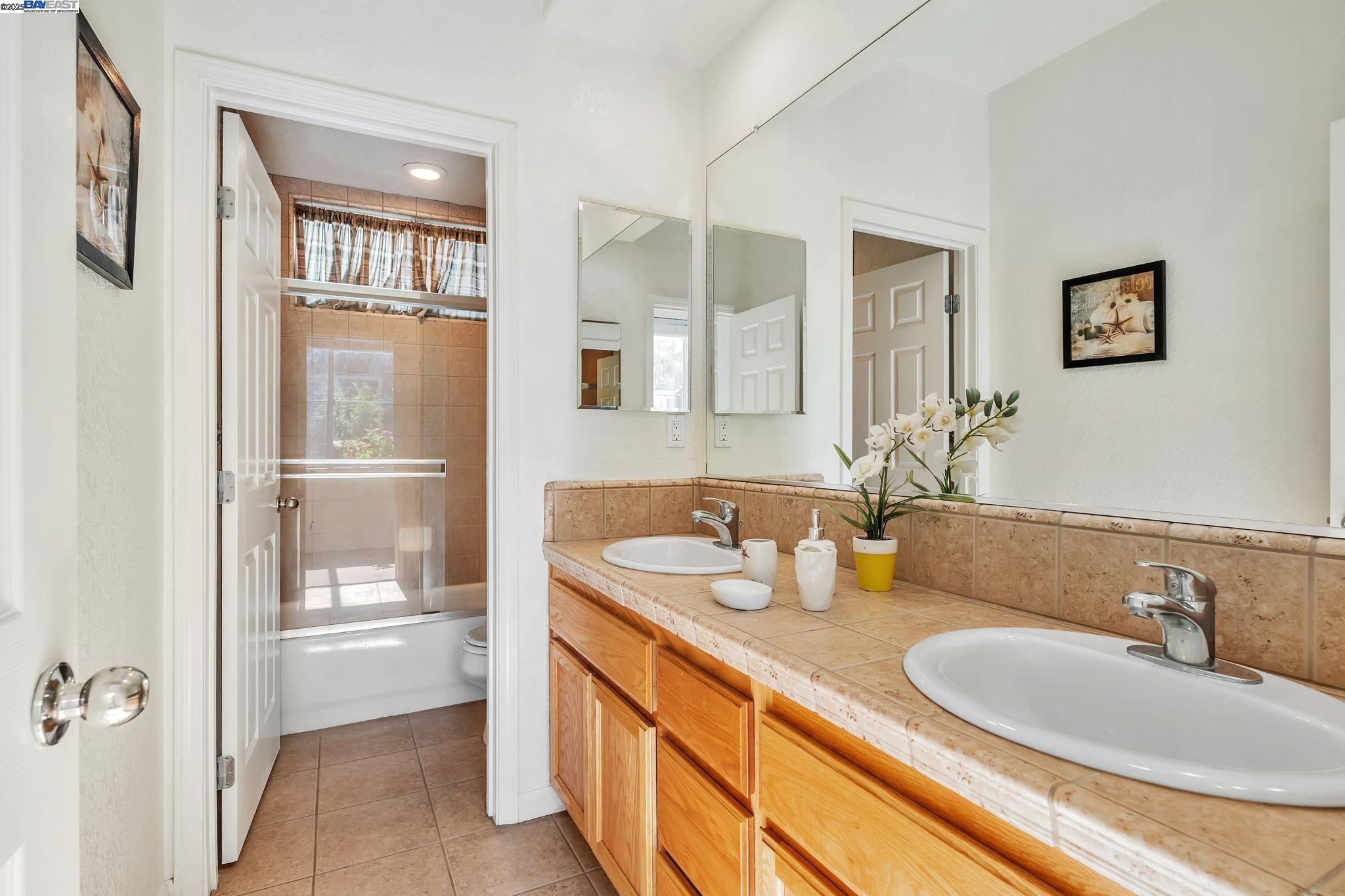 Detail Gallery Image 35 of 42 For 1145 Hartwell Ave, Stockton,  CA 95209 - 4 Beds | 3 Baths