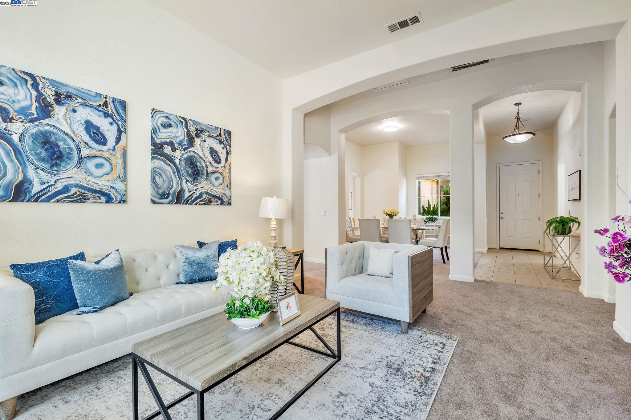Detail Gallery Image 5 of 42 For 1145 Hartwell Ave, Stockton,  CA 95209 - 4 Beds | 3 Baths
