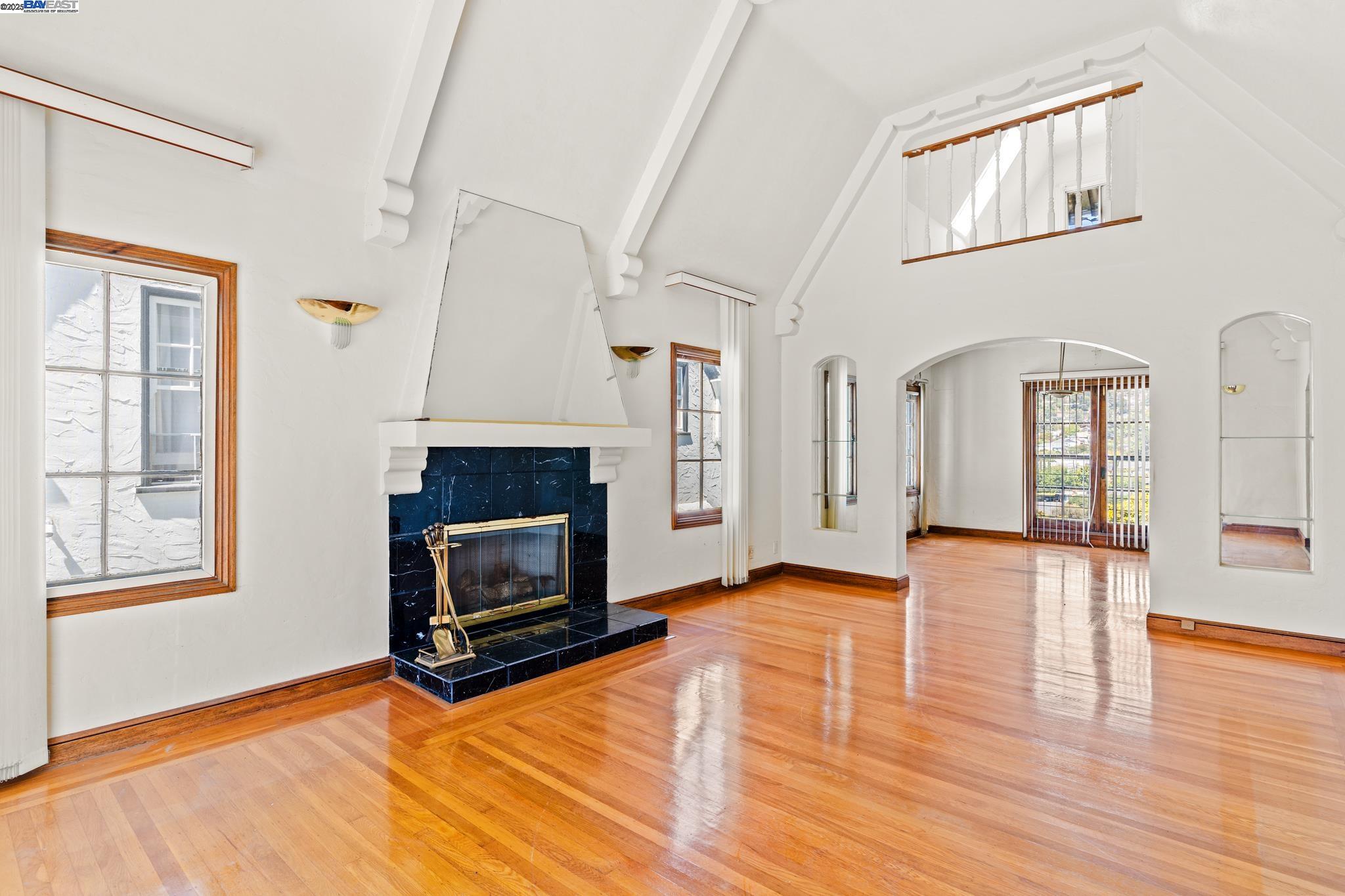 Detail Gallery Image 7 of 29 For 4616 Meldon Ave, Oakland,  CA 94619 - 1 Beds | 2 Baths