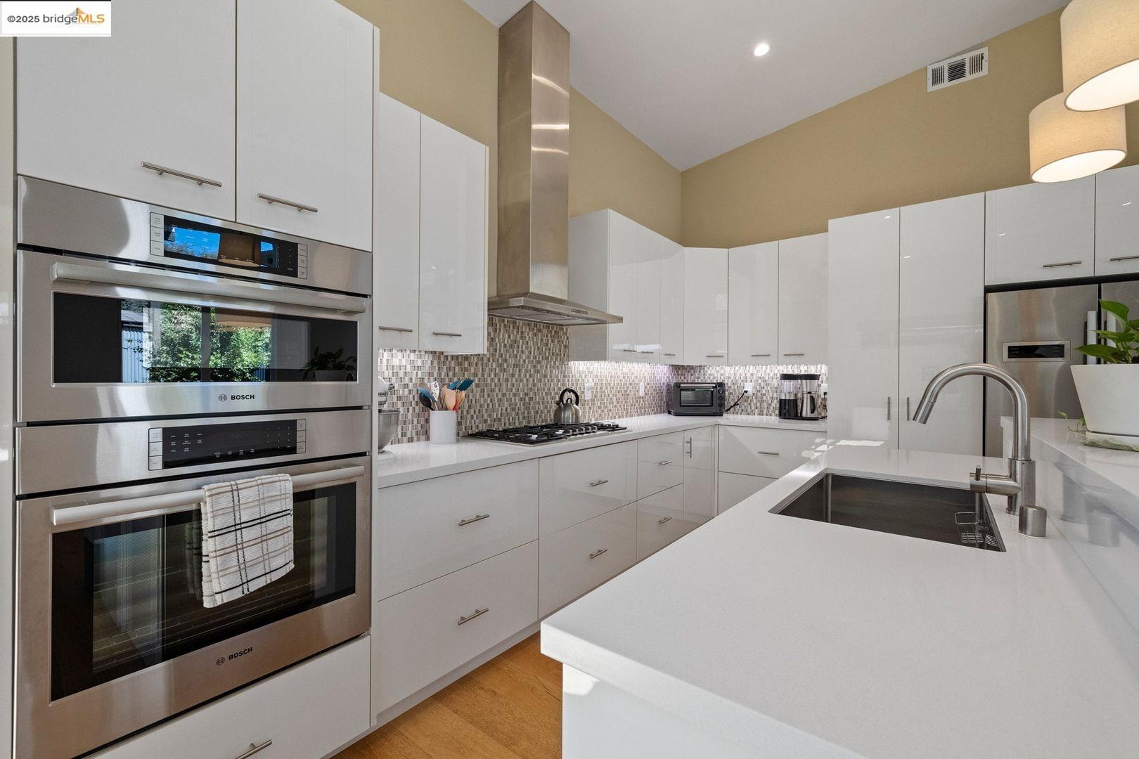Detail Gallery Image 13 of 43 For 18972 Old Bridge Rd, Jamestown,  CA 95327 - 3 Beds | 2 Baths