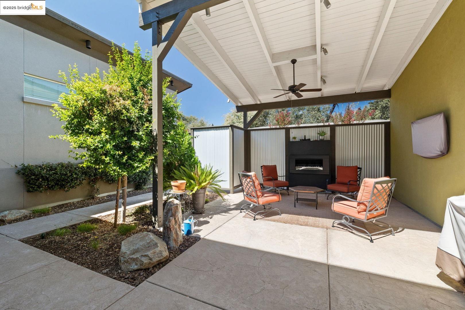 Detail Gallery Image 29 of 43 For 18972 Old Bridge Rd, Jamestown,  CA 95327 - 3 Beds | 2 Baths
