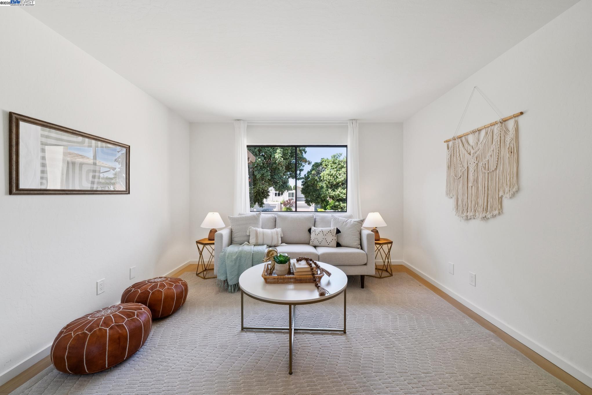 Detail Gallery Image 18 of 59 For 1230 Ballena Blvd, Alameda,  CA 94501 - 2 Beds | 2/1 Baths