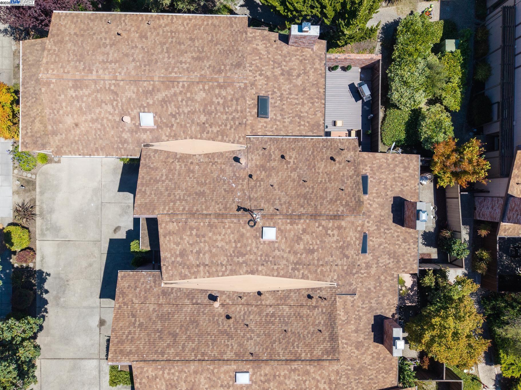 Detail Gallery Image 52 of 59 For 1230 Ballena Blvd, Alameda,  CA 94501 - 2 Beds | 2/1 Baths