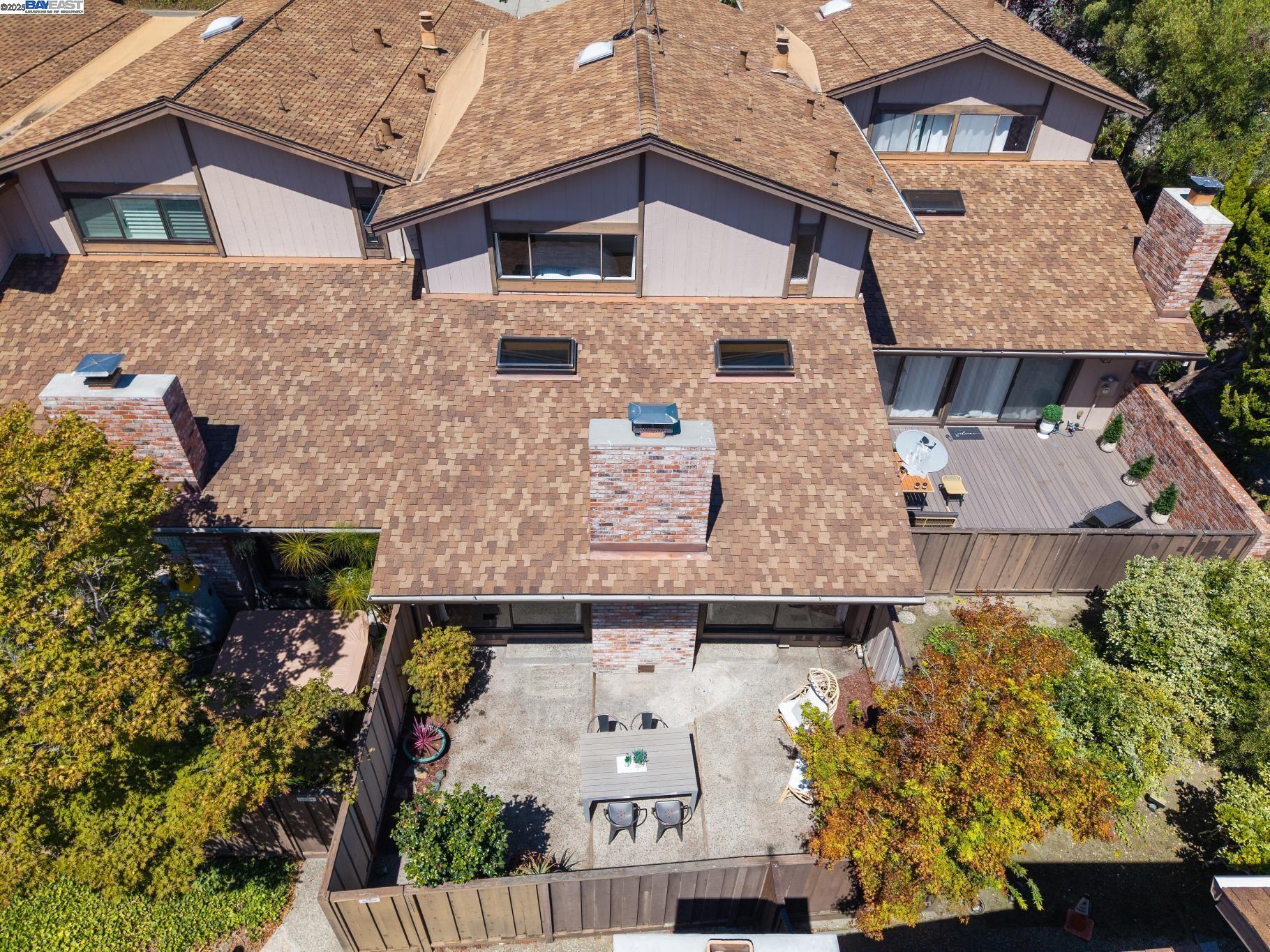 Detail Gallery Image 53 of 59 For 1230 Ballena Blvd, Alameda,  CA 94501 - 2 Beds | 2/1 Baths