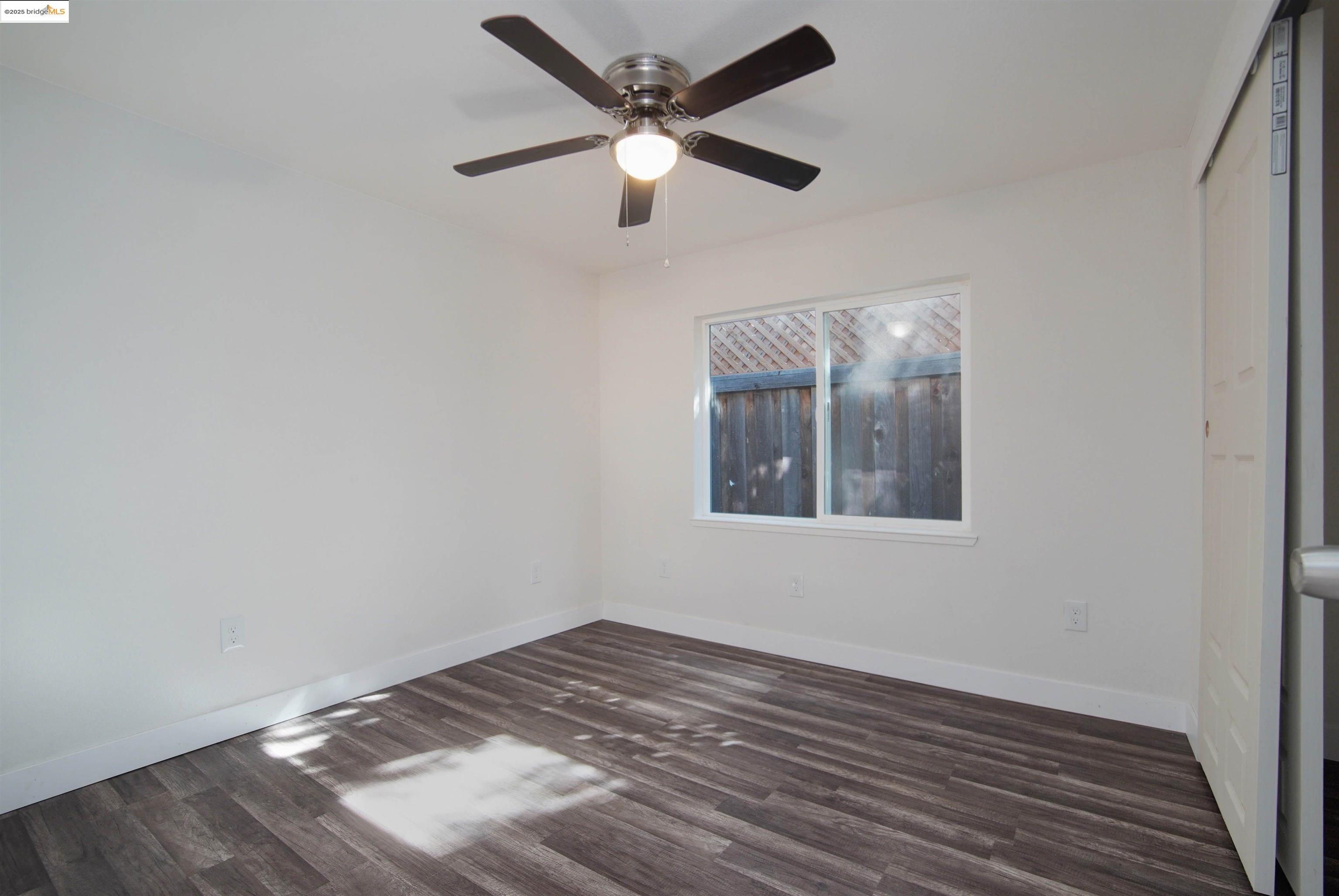 Detail Gallery Image 5 of 8 For 1378 Windsor Way #B, Brentwood,  CA 94513-9999 - 3 Beds | 1 Baths