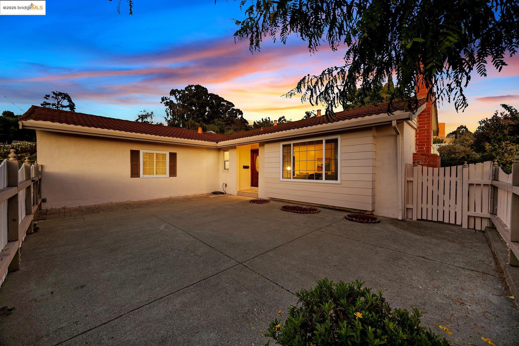 Detail Gallery Image 46 of 49 For 1441 Wallace Ct, Pinole,  CA 94564 - 3 Beds | 2 Baths