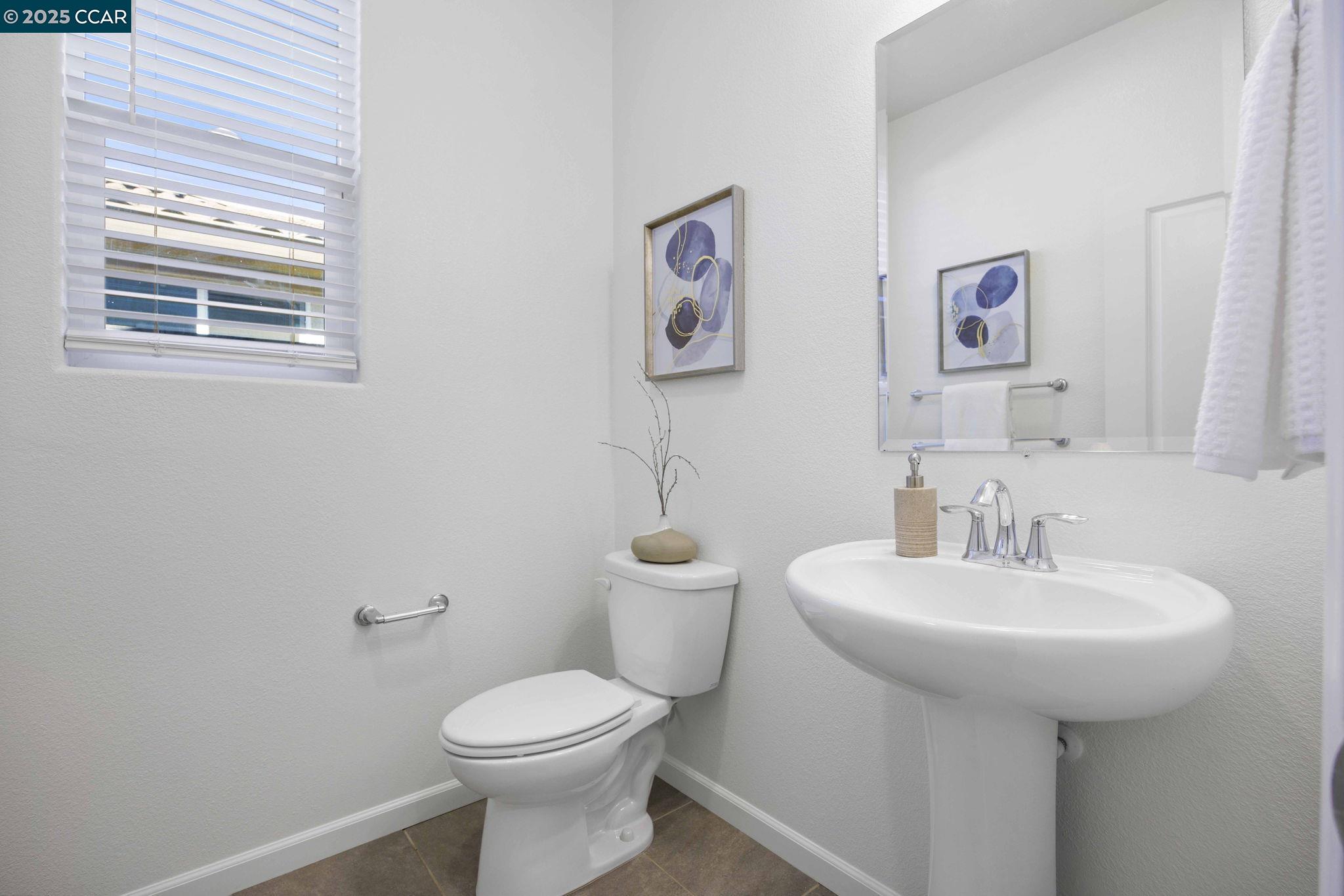 Detail Gallery Image 33 of 49 For 951 Dainty Avenue, Brentwood,  CA 94513 - 5 Beds | 3/1 Baths