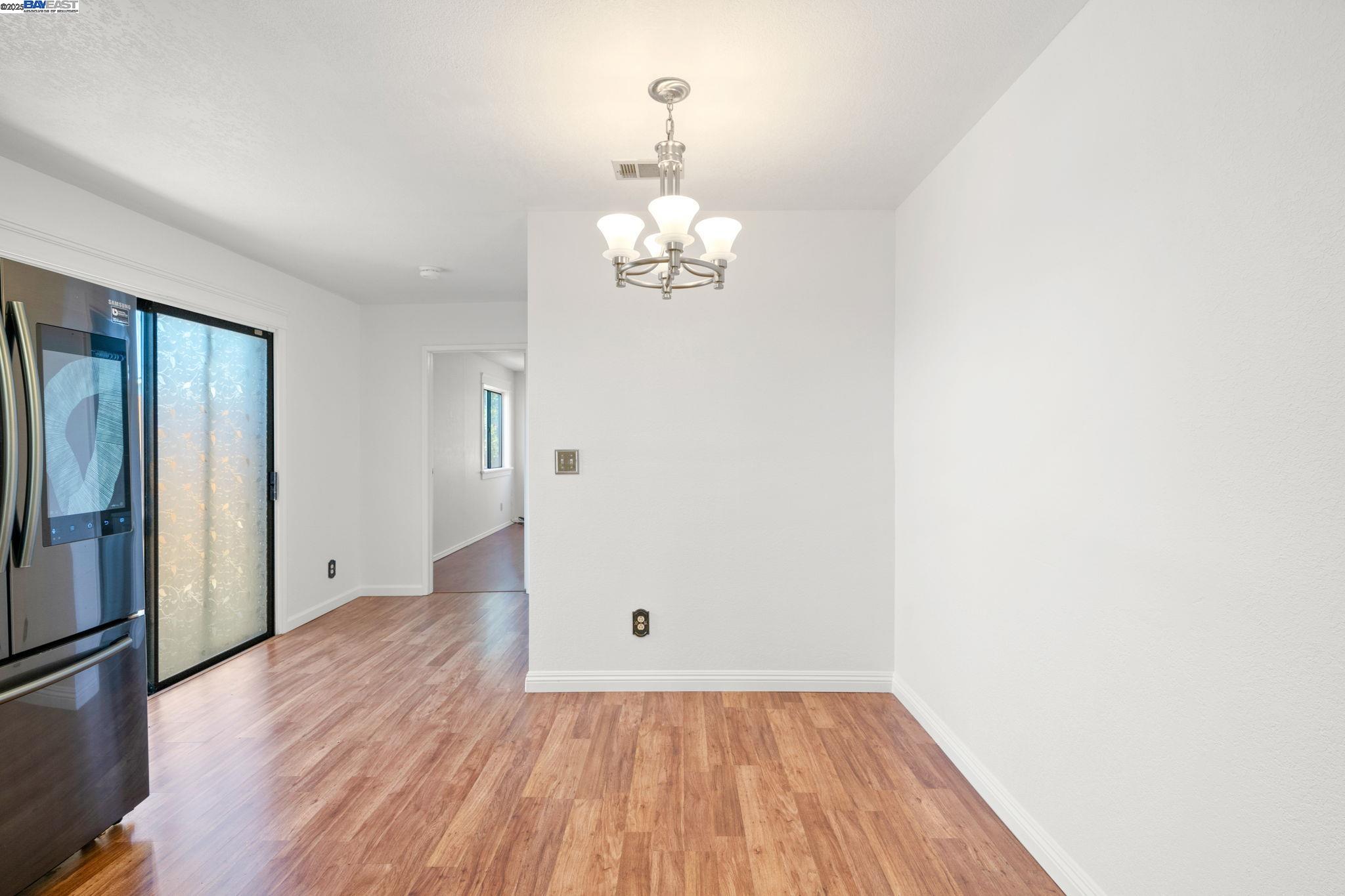 Detail Gallery Image 16 of 49 For 161 Richardson Dr., Vallejo,  CA 94589 - 3 Beds | 2 Baths