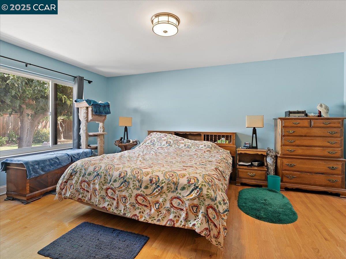 Detail Gallery Image 15 of 21 For 1546 Koch Ln, San Jose,  CA 95125 - 4 Beds | 2/1 Baths