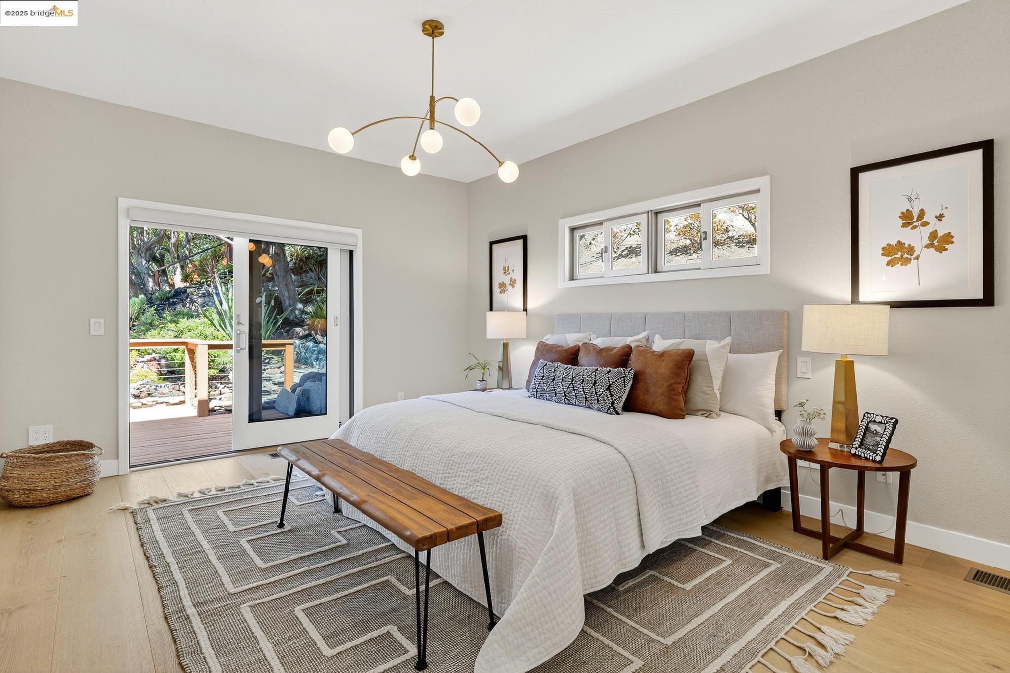 Detail Gallery Image 32 of 60 For 6330 Swainland Rd, Oakland,  CA 94611 - 5 Beds | 3/1 Baths