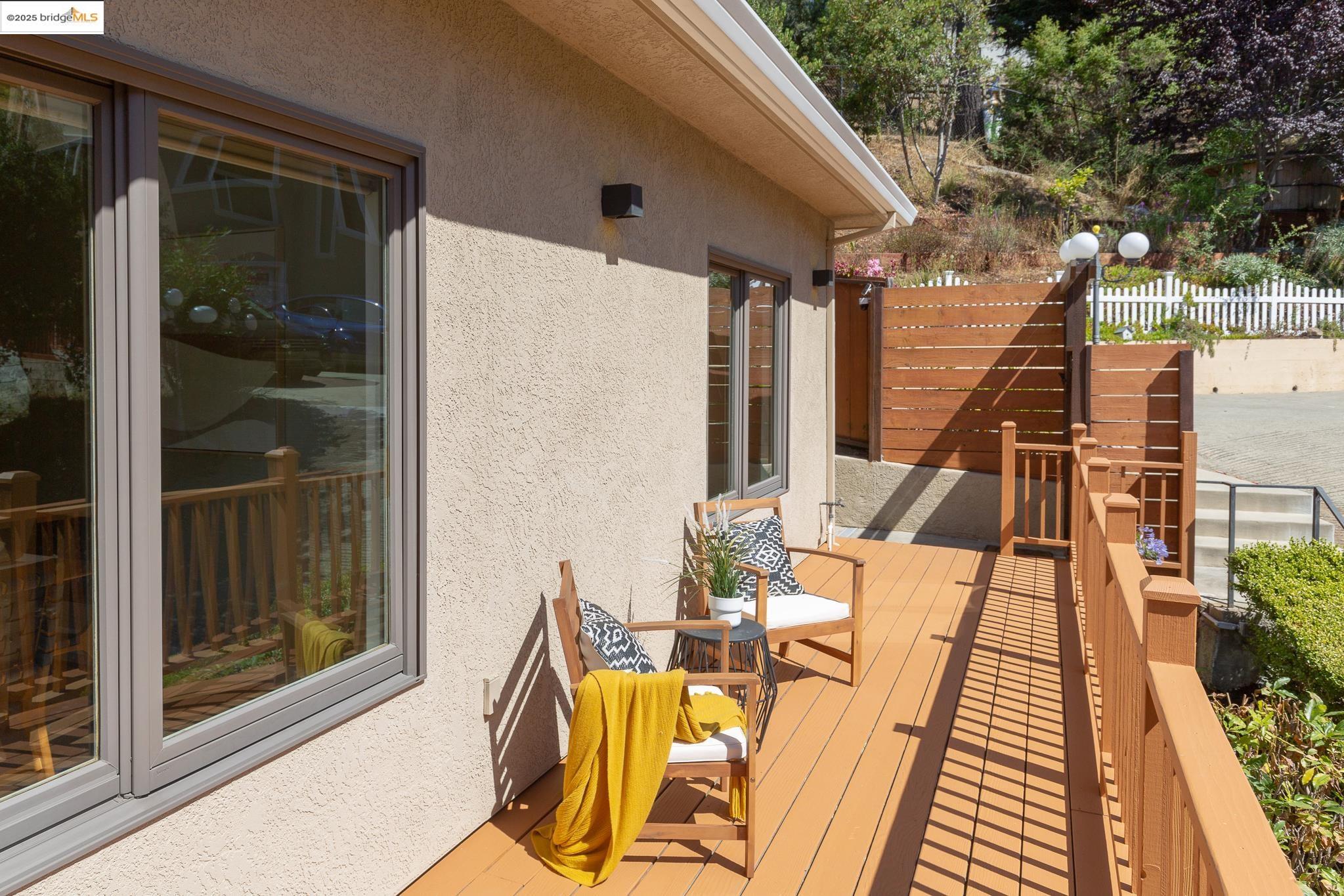Detail Gallery Image 52 of 60 For 6330 Swainland Rd, Oakland,  CA 94611 - 5 Beds | 3/1 Baths