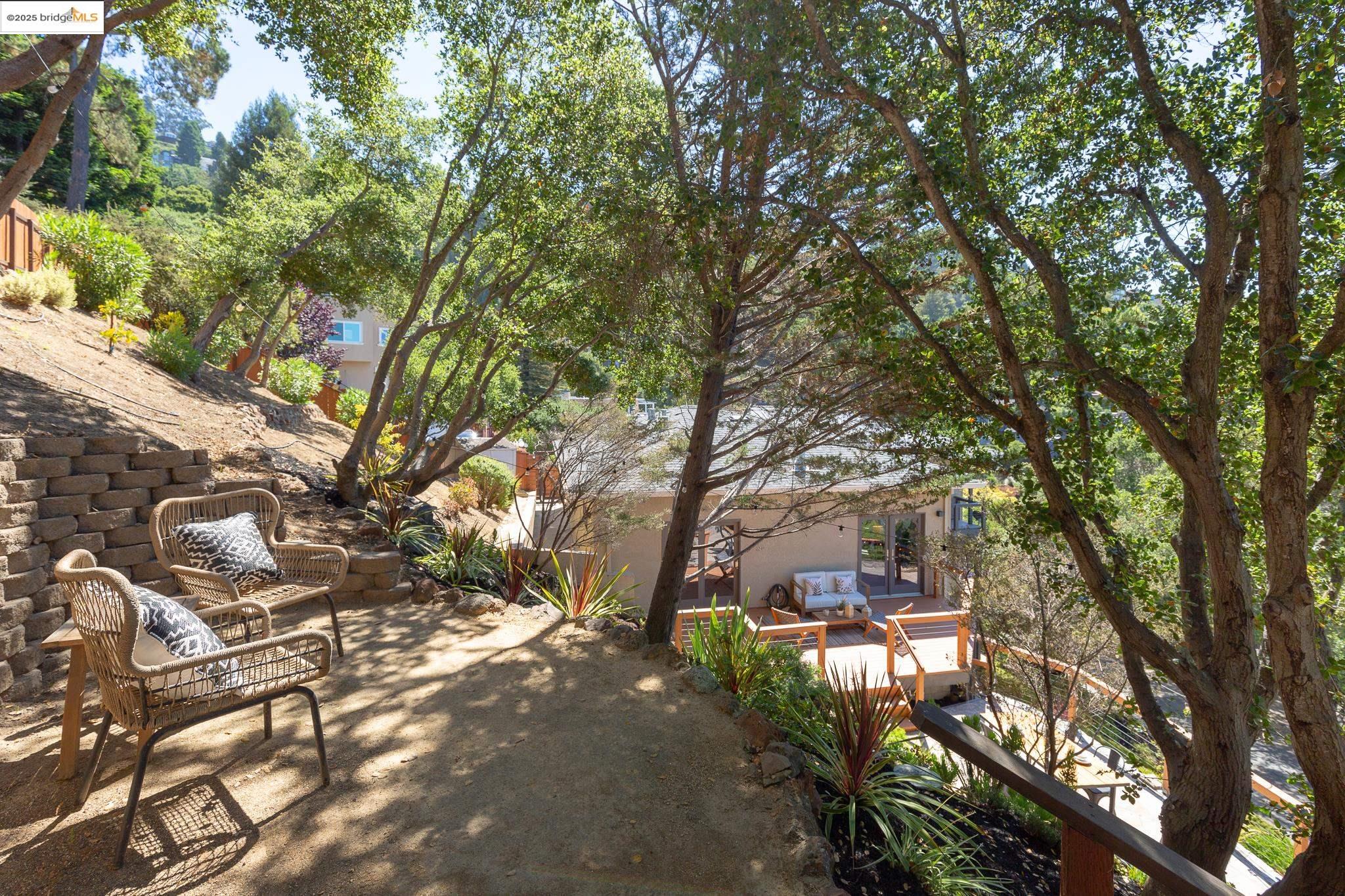 Detail Gallery Image 55 of 60 For 6330 Swainland Rd, Oakland,  CA 94611 - 5 Beds | 3/1 Baths