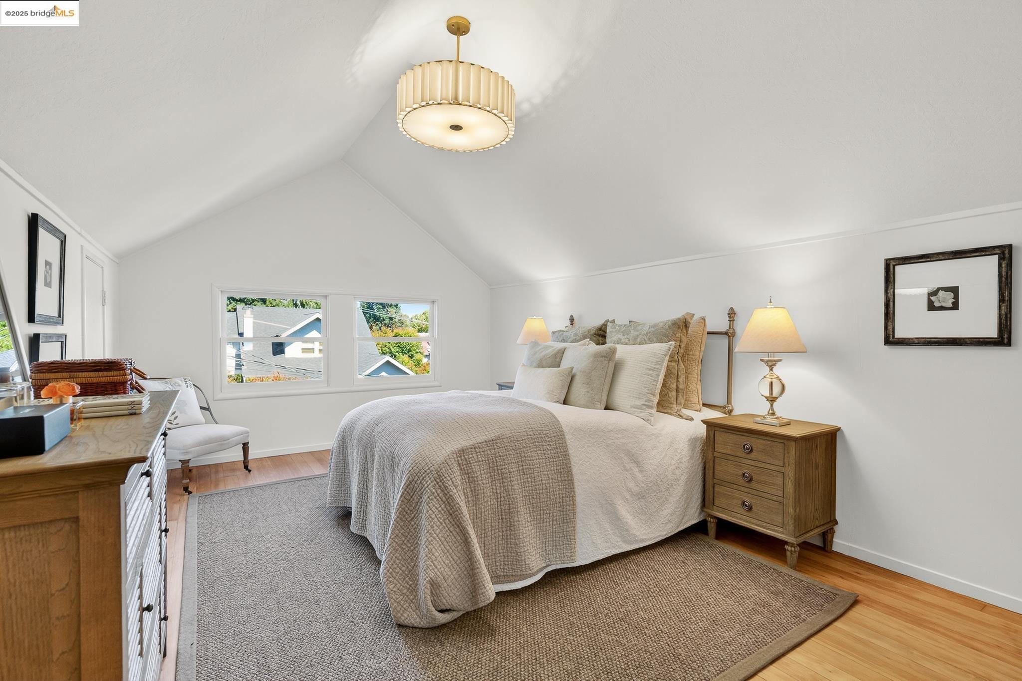 Detail Gallery Image 26 of 43 For 50 Lake Avenue, Piedmont,  CA 94611-0000 - 2 Beds | 2 Baths