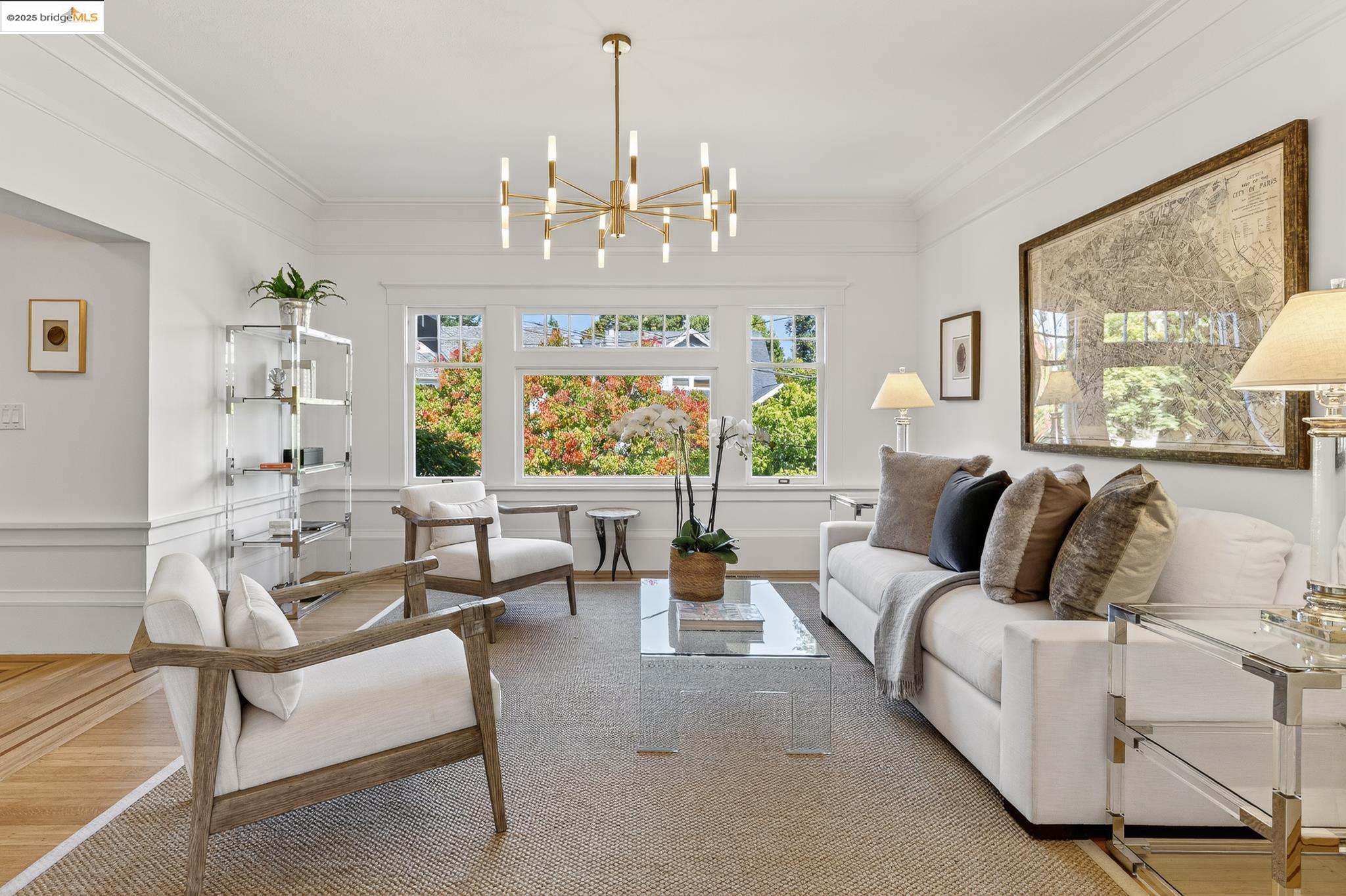 Detail Gallery Image 6 of 43 For 50 Lake Avenue, Piedmont,  CA 94611-0000 - 2 Beds | 2 Baths