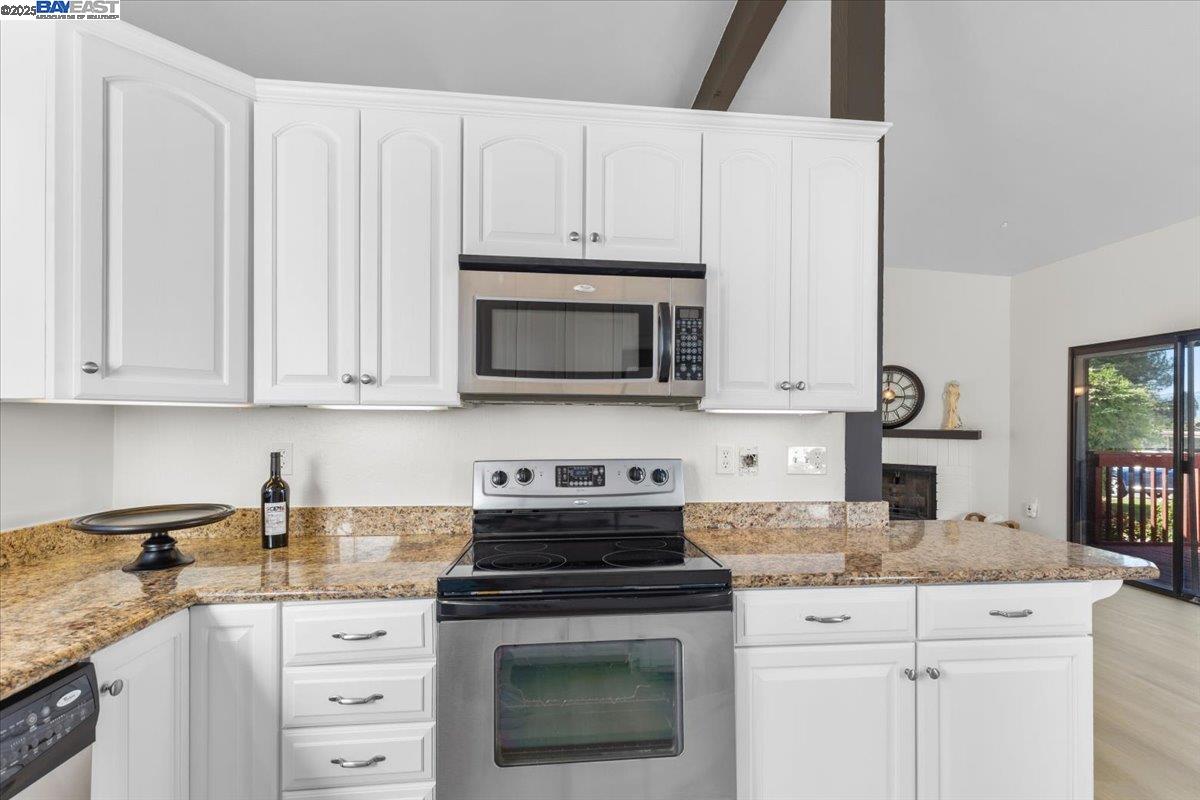 Detail Gallery Image 16 of 47 For 236 Tangerine Ct, San Ramon,  CA 94583 - 2 Beds | 2 Baths