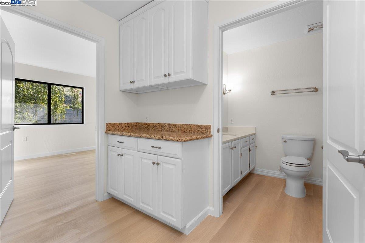 Detail Gallery Image 24 of 47 For 236 Tangerine Ct, San Ramon,  CA 94583 - 2 Beds | 2 Baths