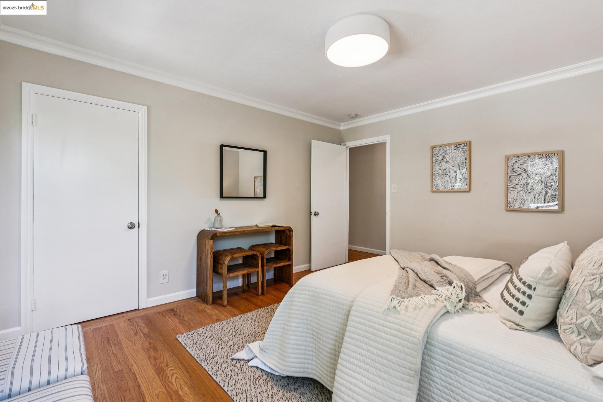 Detail Gallery Image 25 of 46 For 2120 Braemar Rd, Oakland,  CA 94602 - 2 Beds | 2 Baths