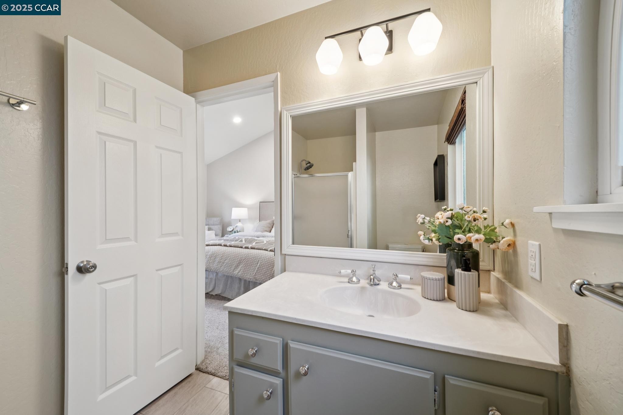 Detail Gallery Image 31 of 48 For 2162 Hillside Ave, Walnut Creek,  CA 94597 - 2 Beds | 2 Baths