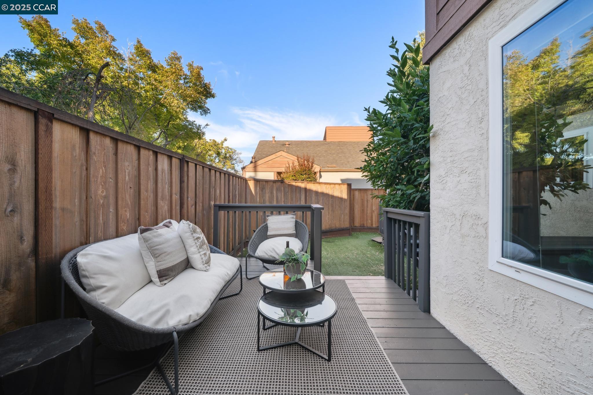 Detail Gallery Image 43 of 48 For 2162 Hillside Ave, Walnut Creek,  CA 94597 - 2 Beds | 2 Baths