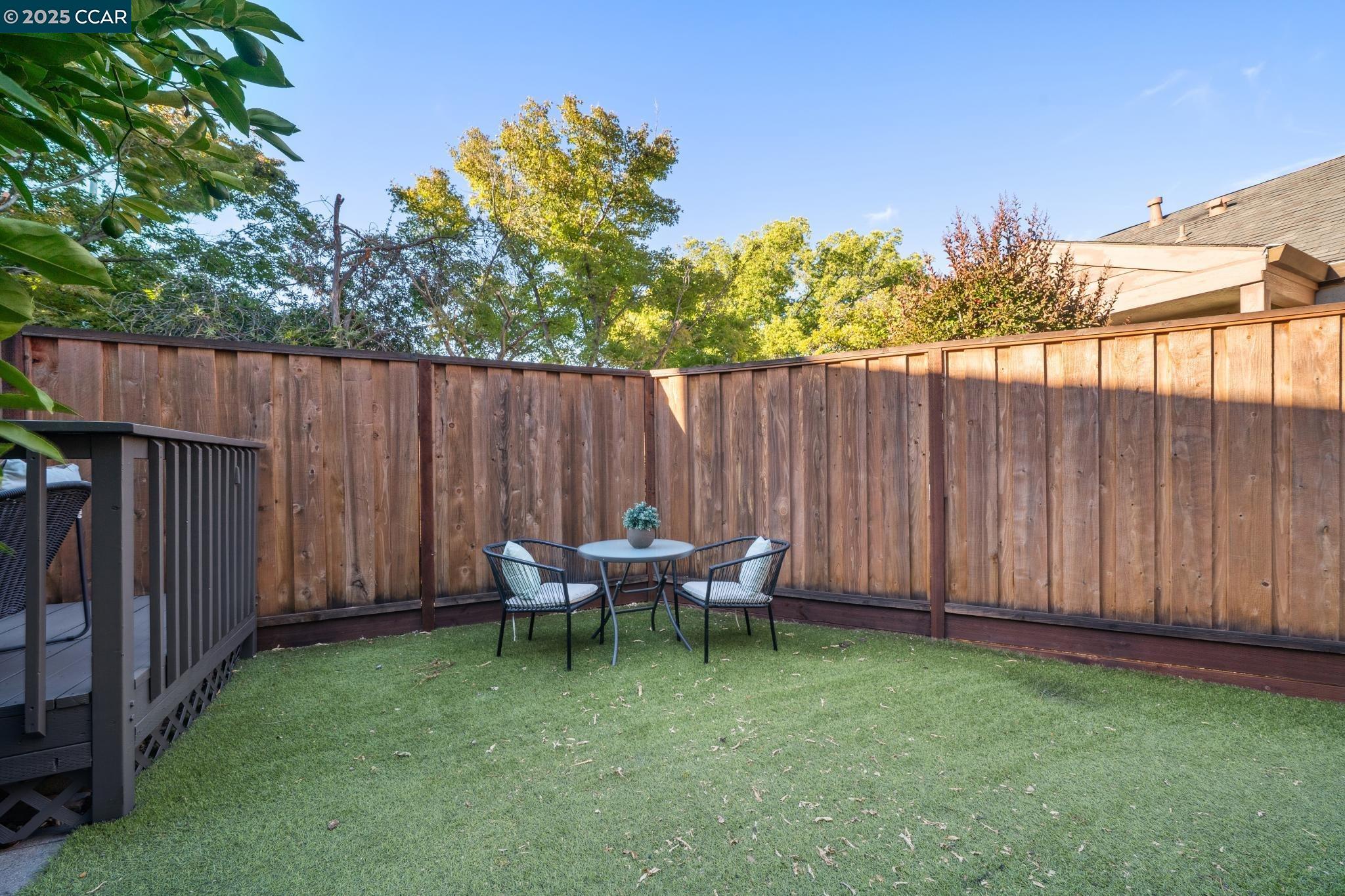 Detail Gallery Image 45 of 48 For 2162 Hillside Ave, Walnut Creek,  CA 94597 - 2 Beds | 2 Baths