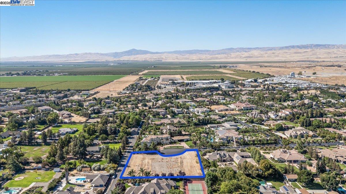 Detail Gallery Image 16 of 20 For 8485 Ranch Rd, Tracy,  CA 95304 - – Beds | – Baths