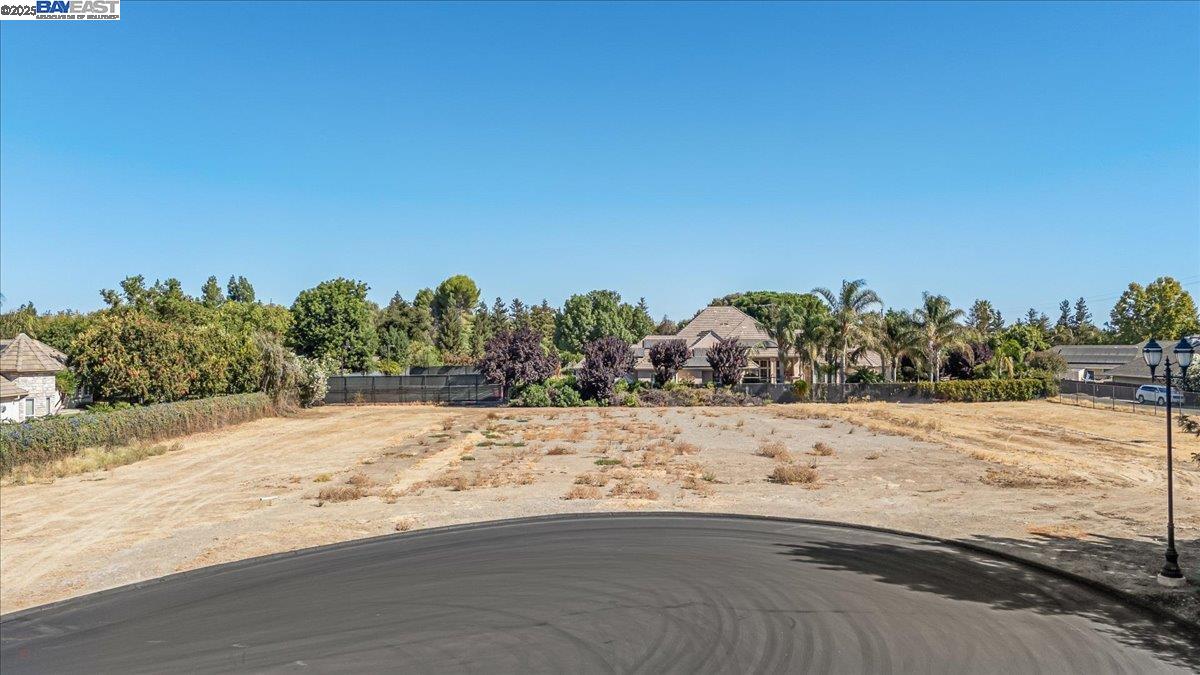 Detail Gallery Image 4 of 20 For 8485 Ranch Rd, Tracy,  CA 95304 - – Beds | – Baths