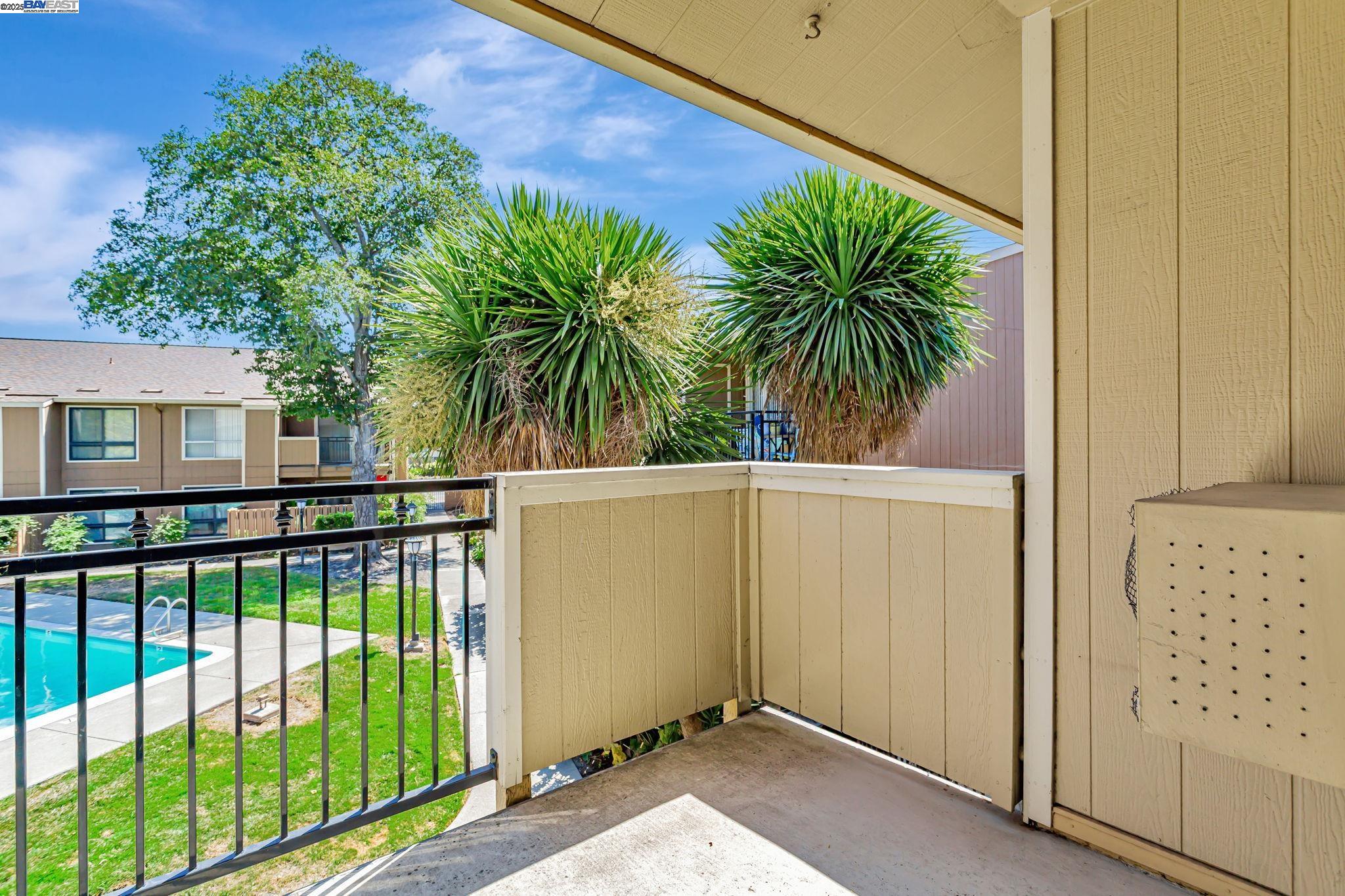 Detail Gallery Image 13 of 42 For 8975 Alcosta Blvd #104,  San Ramon,  CA 94583 - 2 Beds | 1 Baths