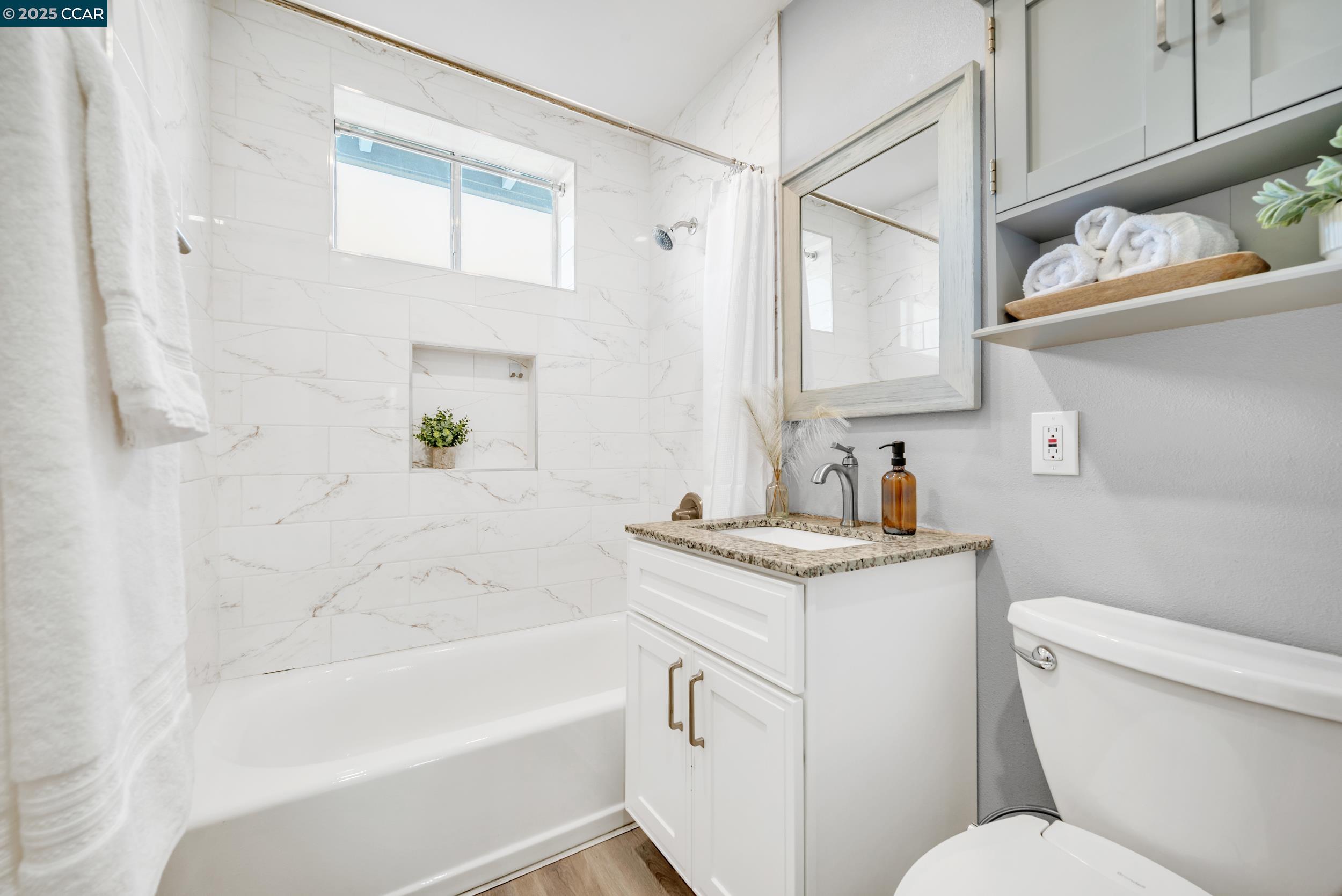 Detail Gallery Image 22 of 36 For 2774 Broadmoor Avenue, Concord,  CA 94520 - 3 Beds | 1 Baths