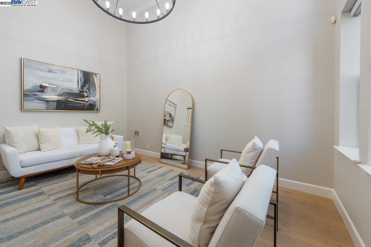 Detail Gallery Image 2 of 32 For 3717 Branding Iron Pl, Dublin,  CA 94568 - 3 Beds | 2/1 Baths