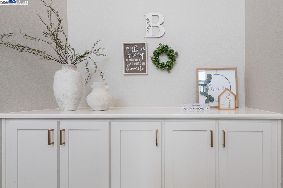 Detail Gallery Image 12 of 32 For 3717 Branding Iron Pl, Dublin,  CA 94568 - 3 Beds | 2/1 Baths