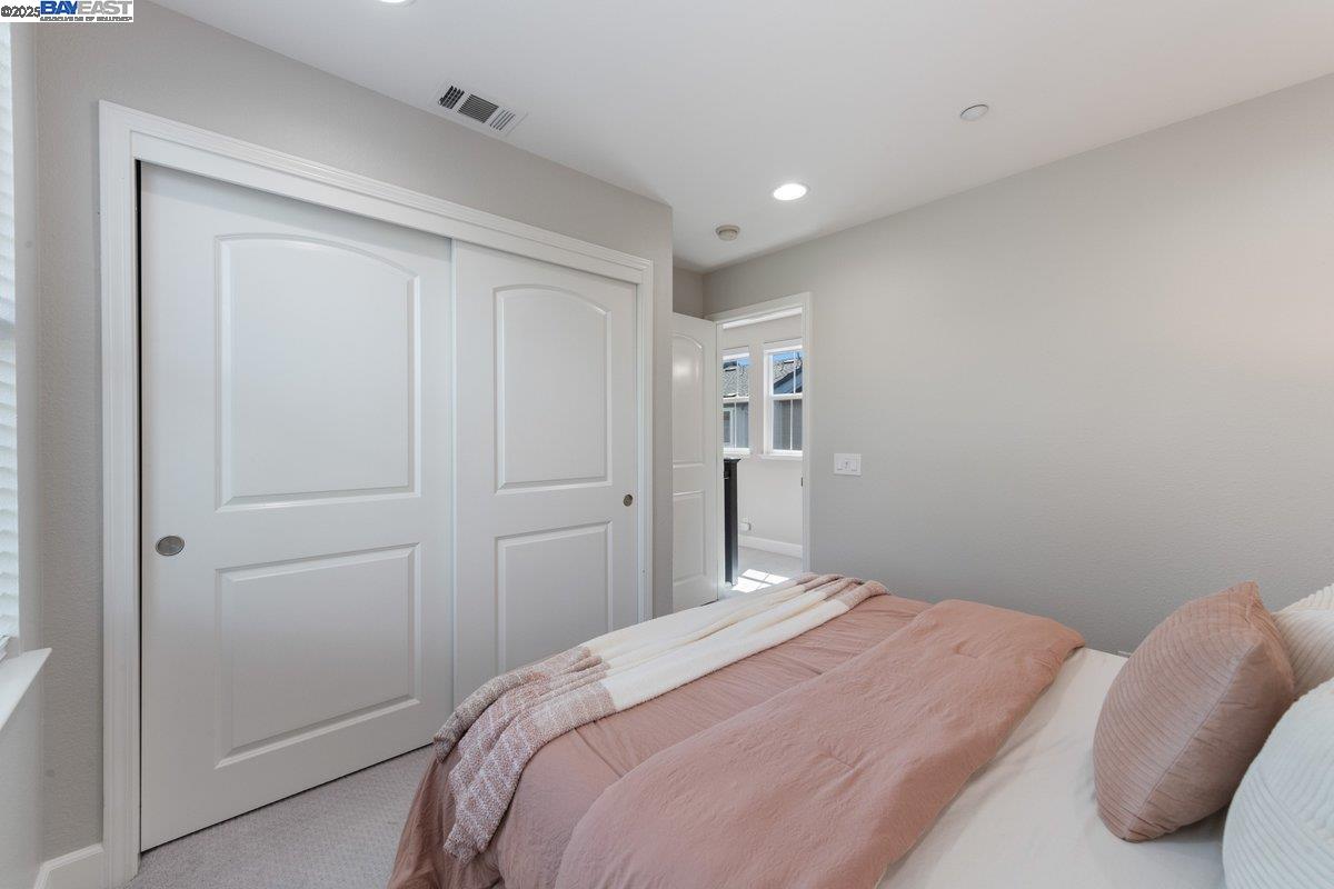 Detail Gallery Image 18 of 32 For 3717 Branding Iron Pl, Dublin,  CA 94568 - 3 Beds | 2/1 Baths