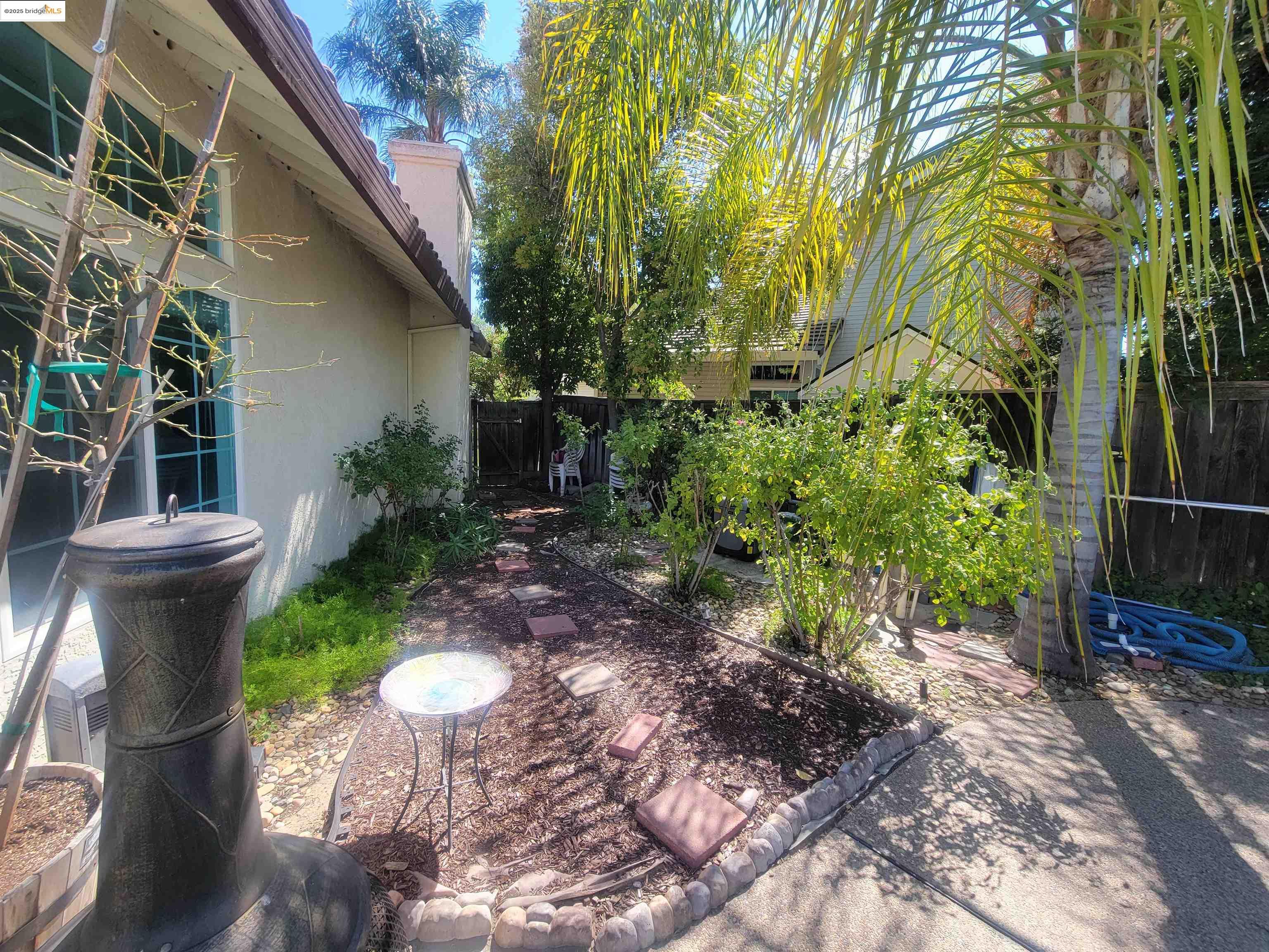 Detail Gallery Image 42 of 52 For 4729 Matterhorn Ct, Antioch,  CA 94531 - 5 Beds | 3 Baths