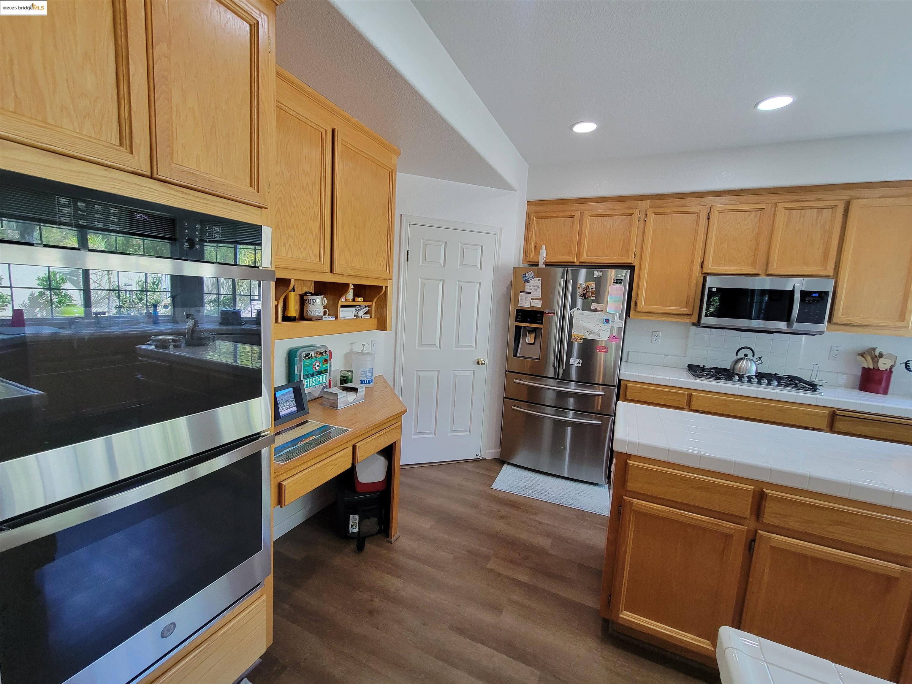 Detail Gallery Image 9 of 52 For 4729 Matterhorn Ct, Antioch,  CA 94531 - 5 Beds | 3 Baths