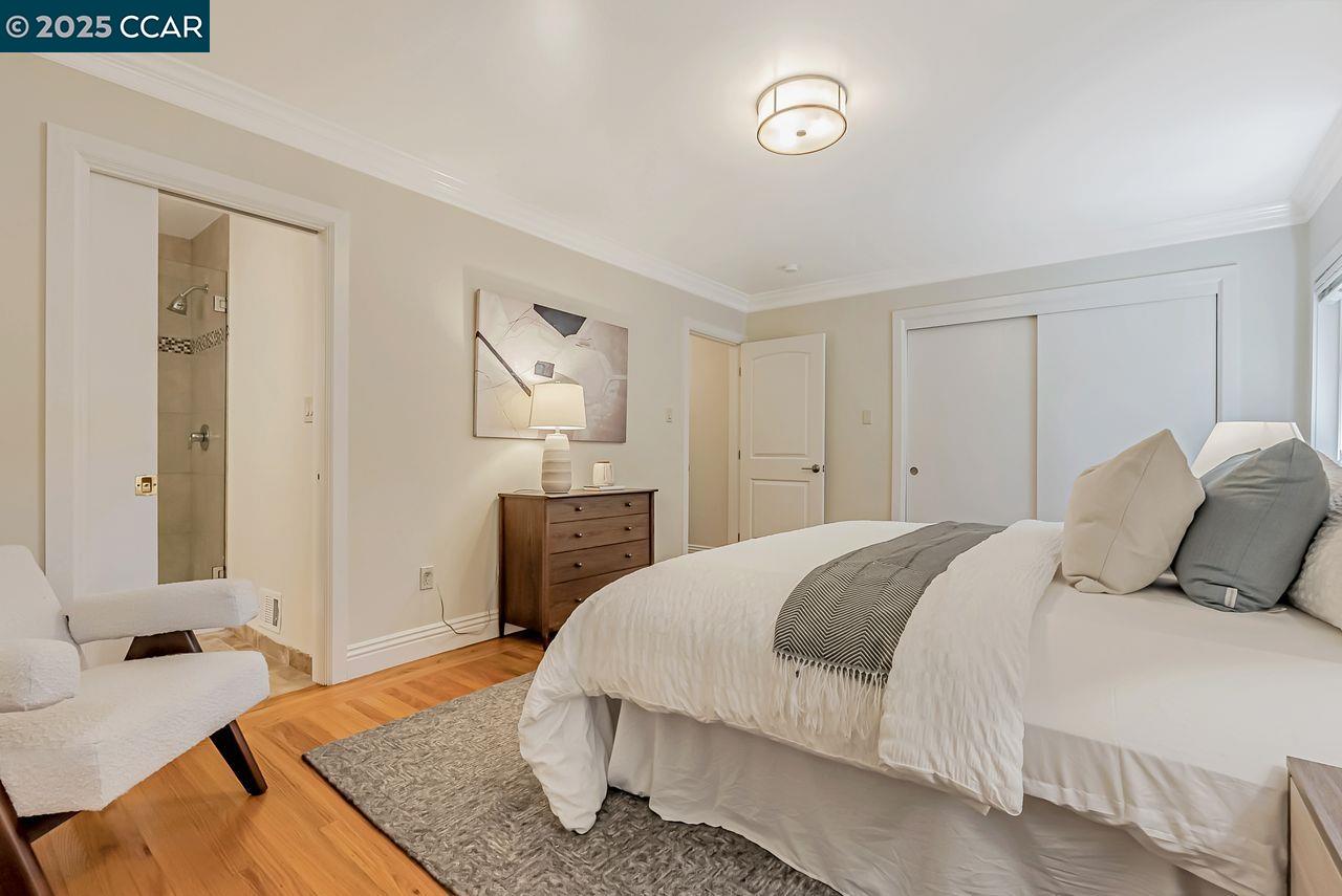 Detail Gallery Image 13 of 32 For 183 Camino Pablo, Orinda,  CA 94563 - 2 Beds | 2 Baths