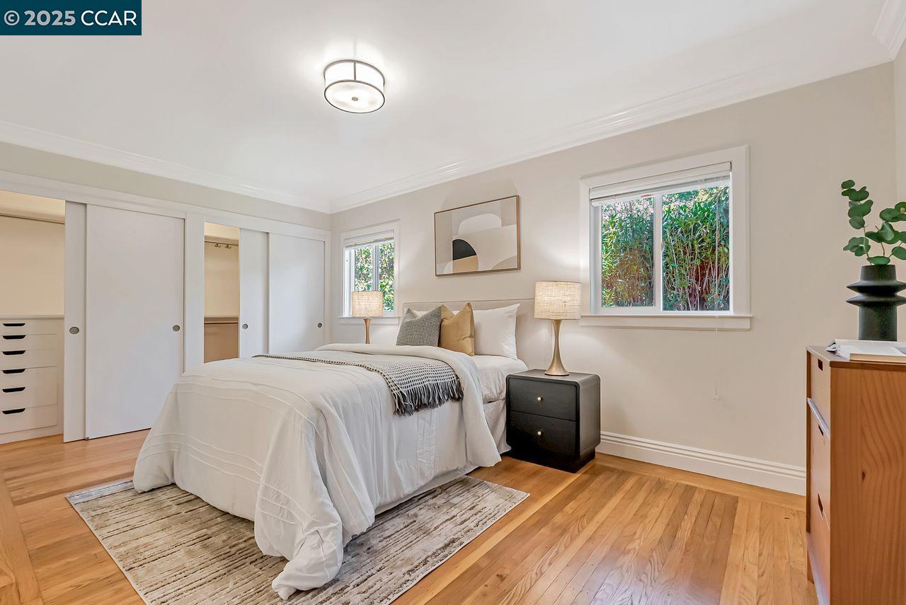 Detail Gallery Image 17 of 32 For 183 Camino Pablo, Orinda,  CA 94563 - 2 Beds | 2 Baths
