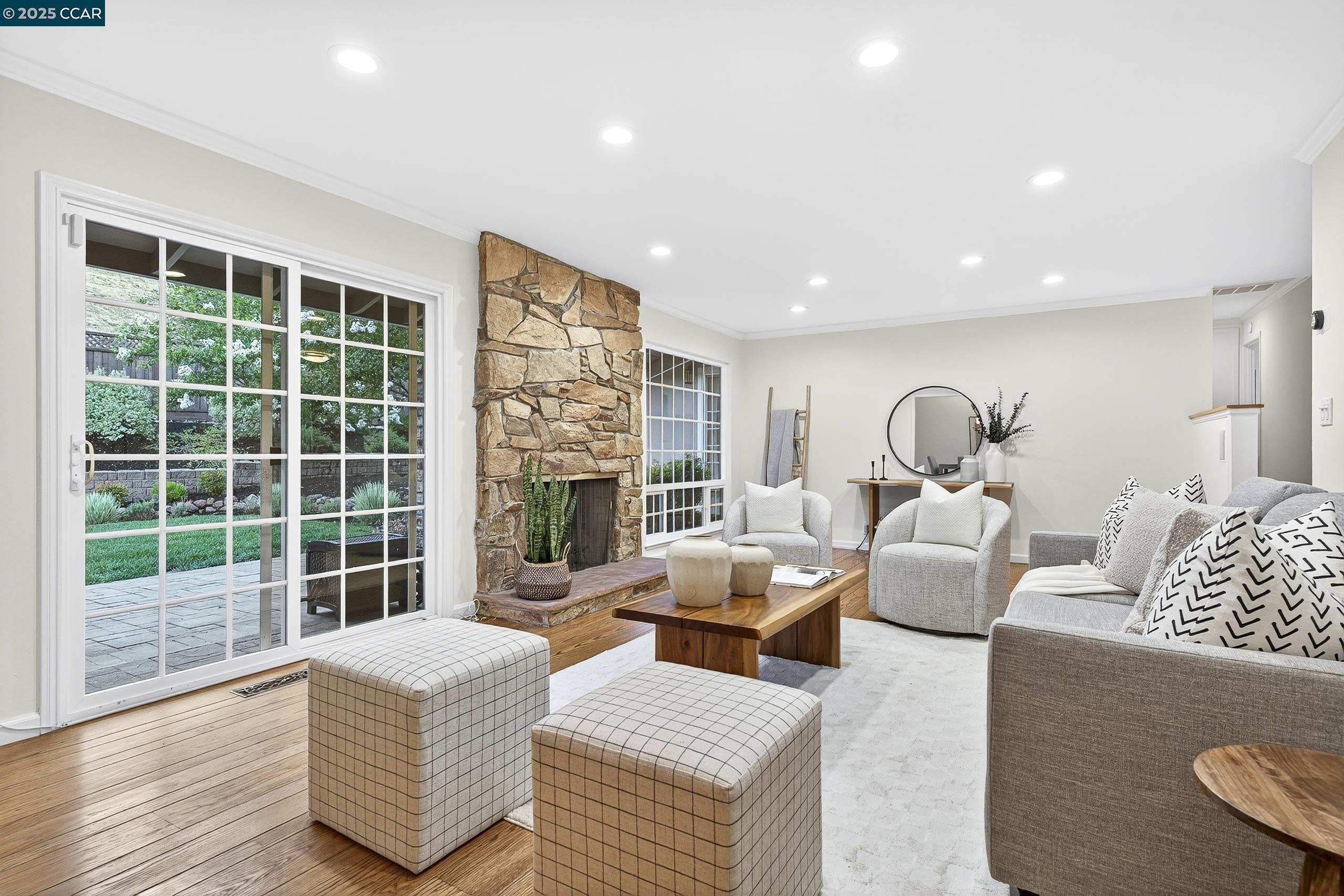 Detail Gallery Image 3 of 58 For 67 Lynwood Pl, Moraga,  CA 94556 - 4 Beds | 2/1 Baths