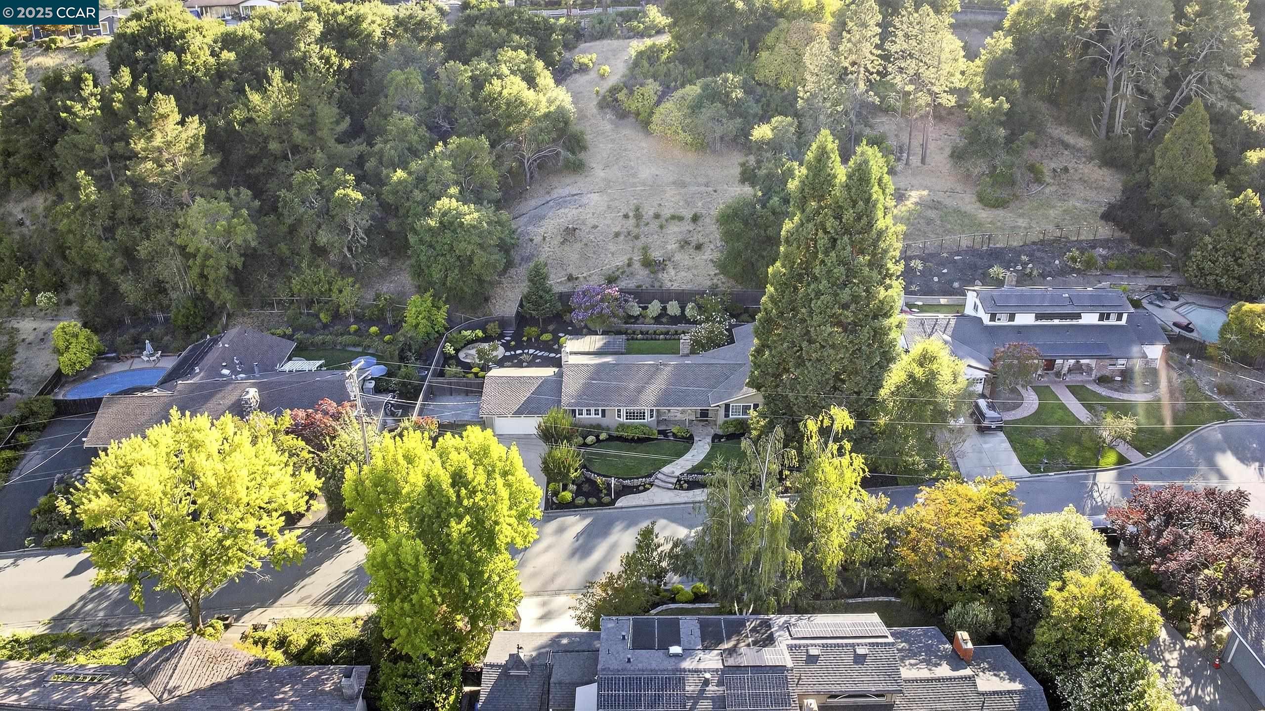 Detail Gallery Image 3 of 60 For 67 Lynwood Pl, Moraga,  CA 94556 - 4 Beds | 2/1 Baths