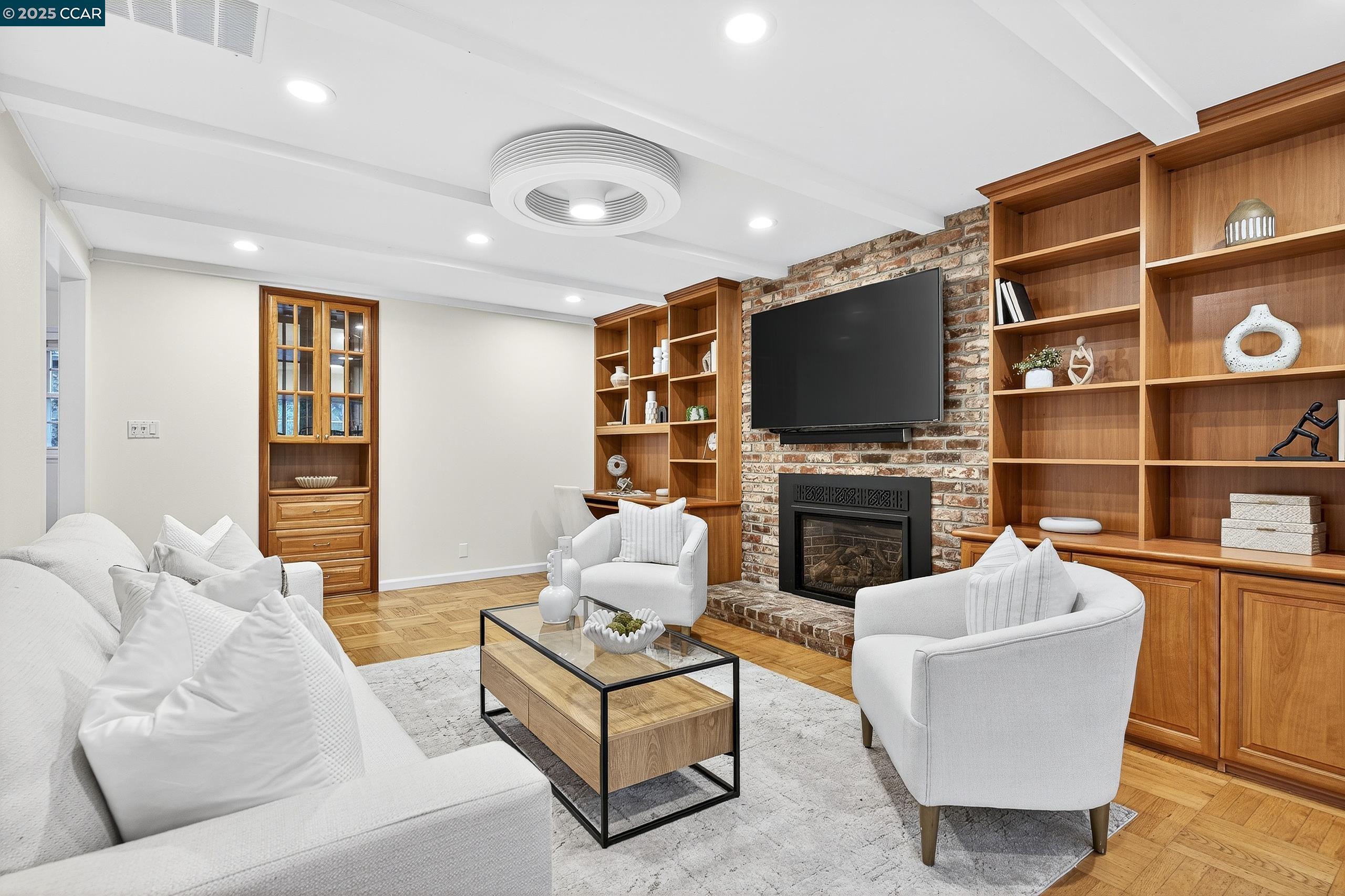 Detail Gallery Image 21 of 58 For 67 Lynwood Pl, Moraga,  CA 94556 - 4 Beds | 2/1 Baths